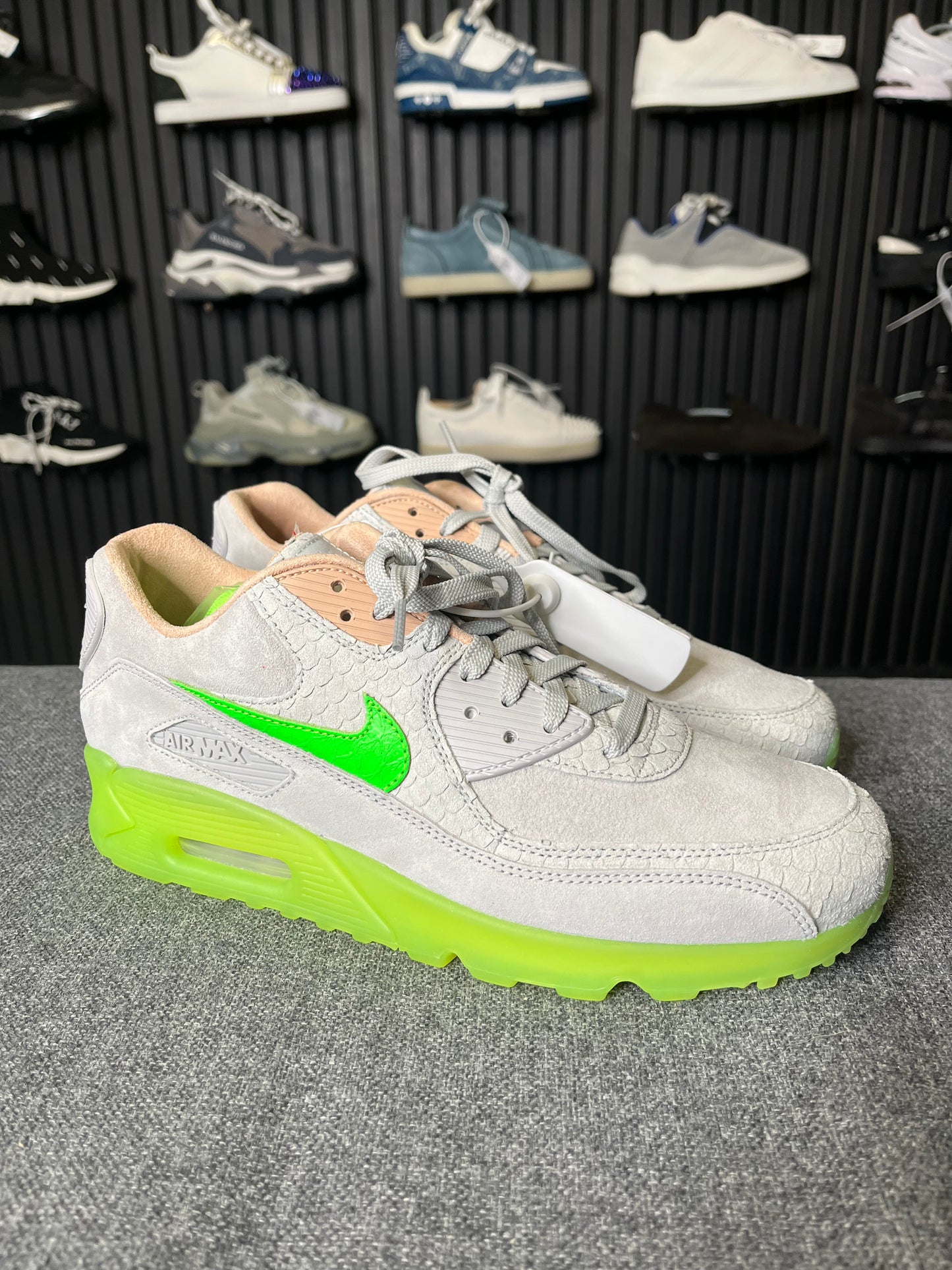 Air Max 90 New Species UK 9 2649