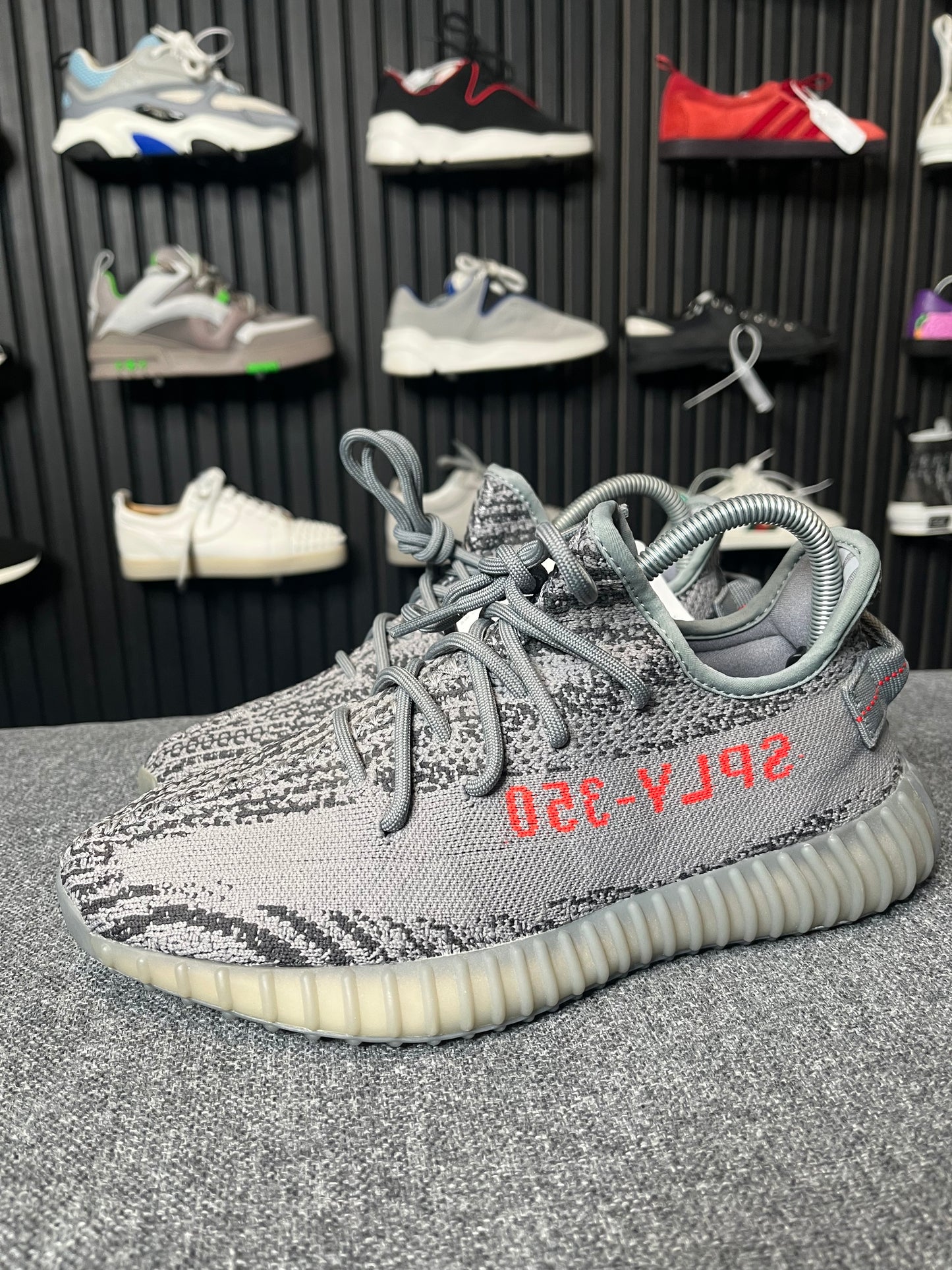 Yeezy 350 Beluga 2.0 UK 7.5 3016