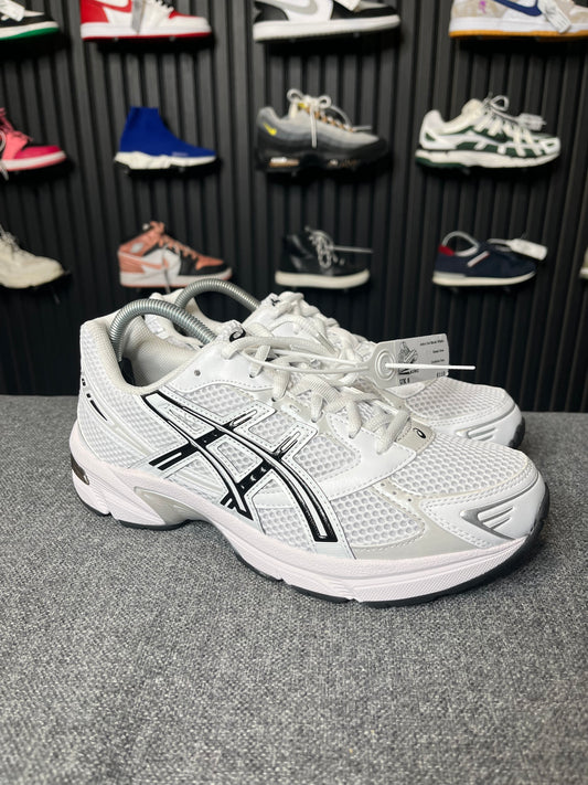 Asics Gel Black/White UK 8 2604