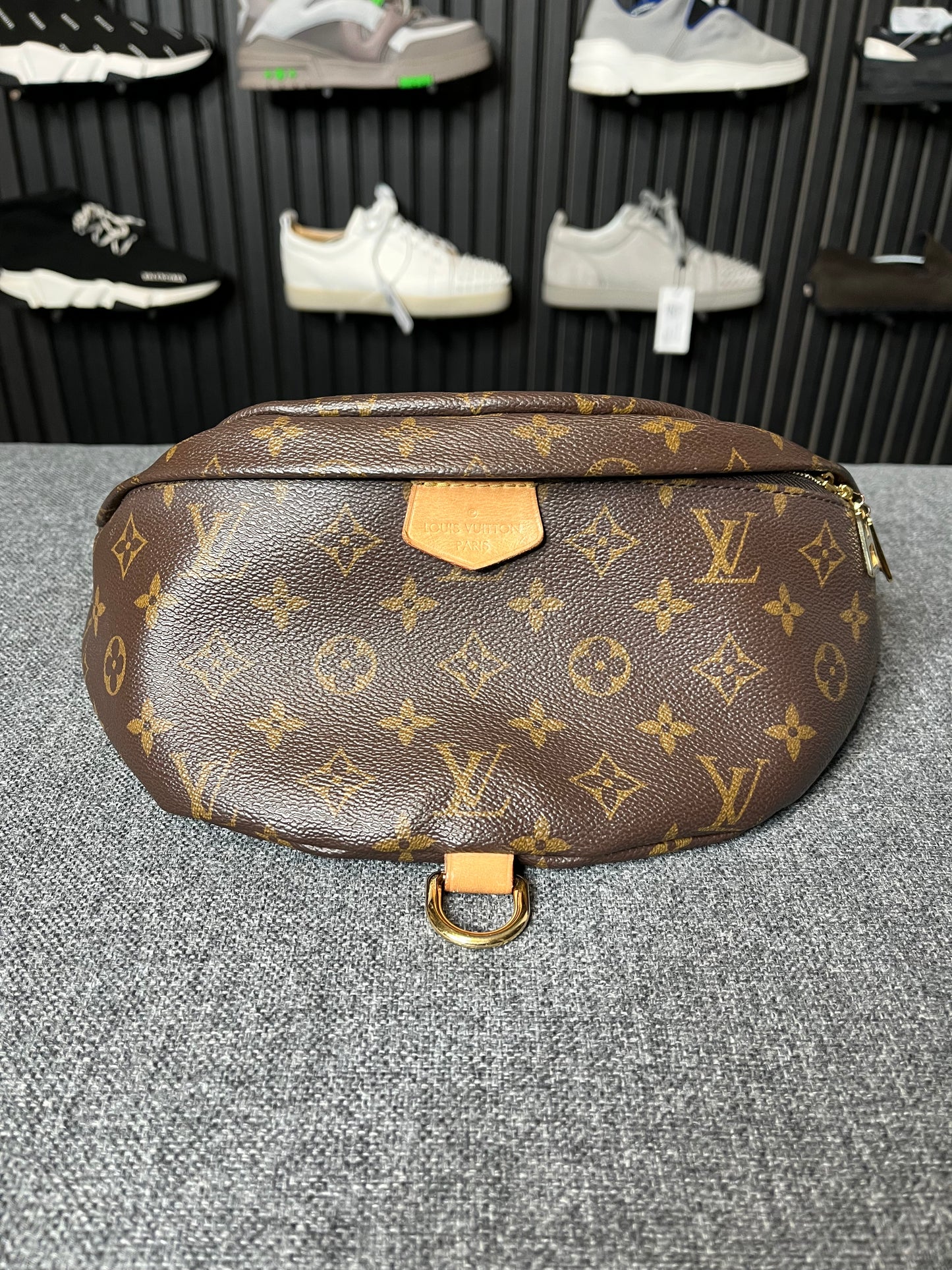 Louis Vuitton Monogram Bumbag Brown 3164