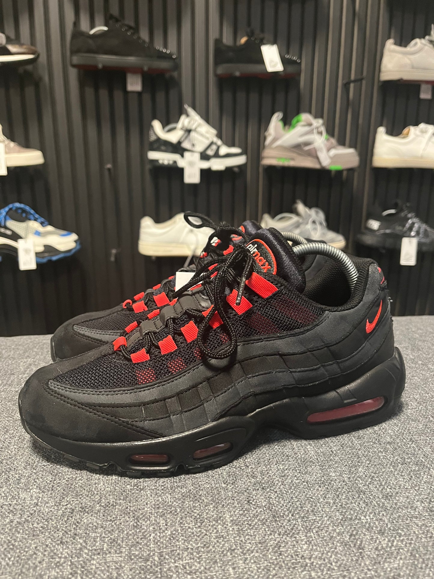 Air Max 95s Laser Crimson UK 8 3535