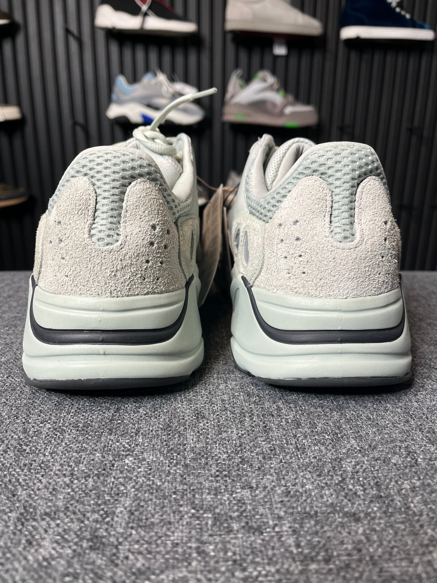 Yeezy 700 Salt UK 10 3335