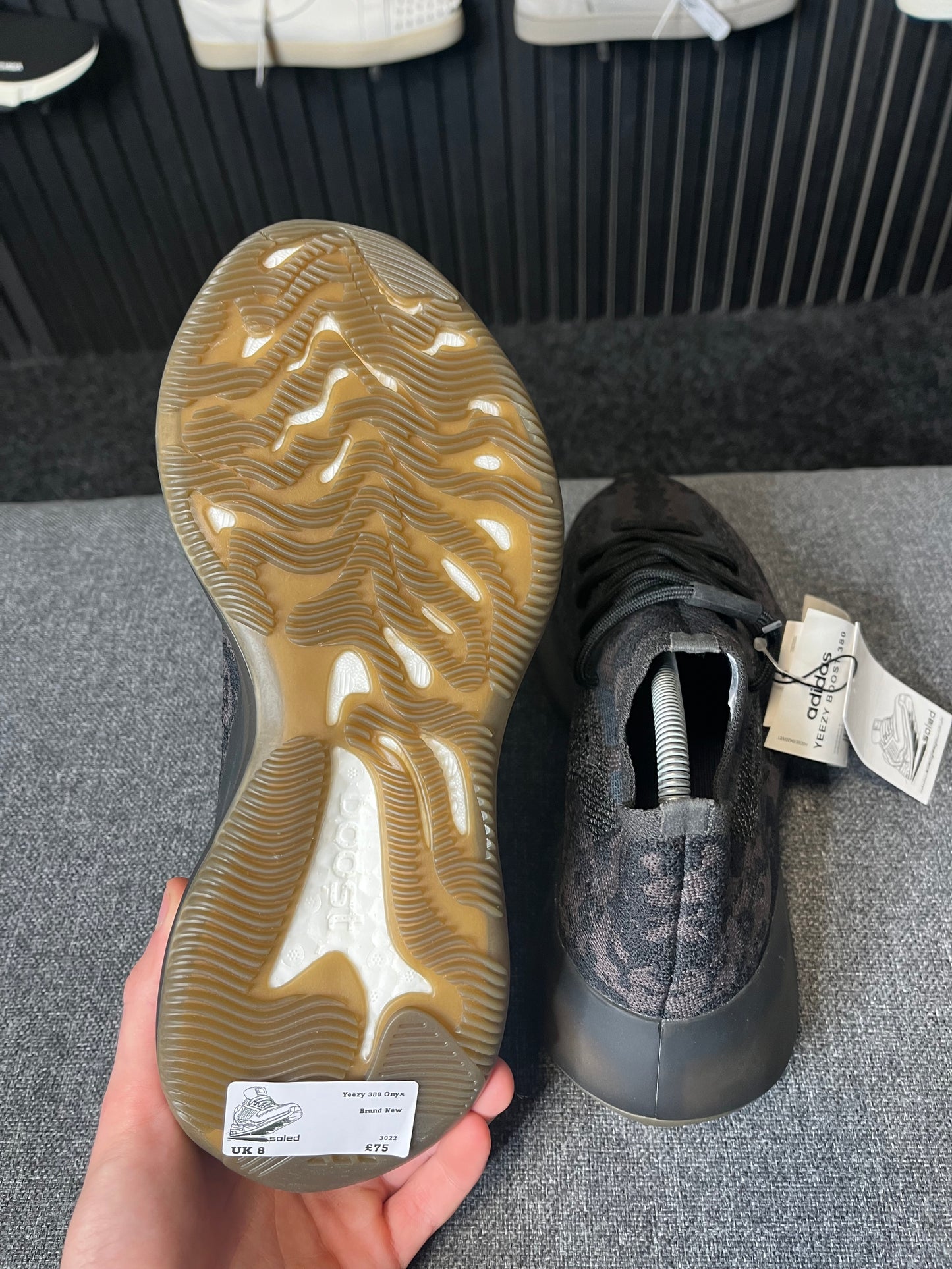 Yeezy 380 Onyx UK 8 3022