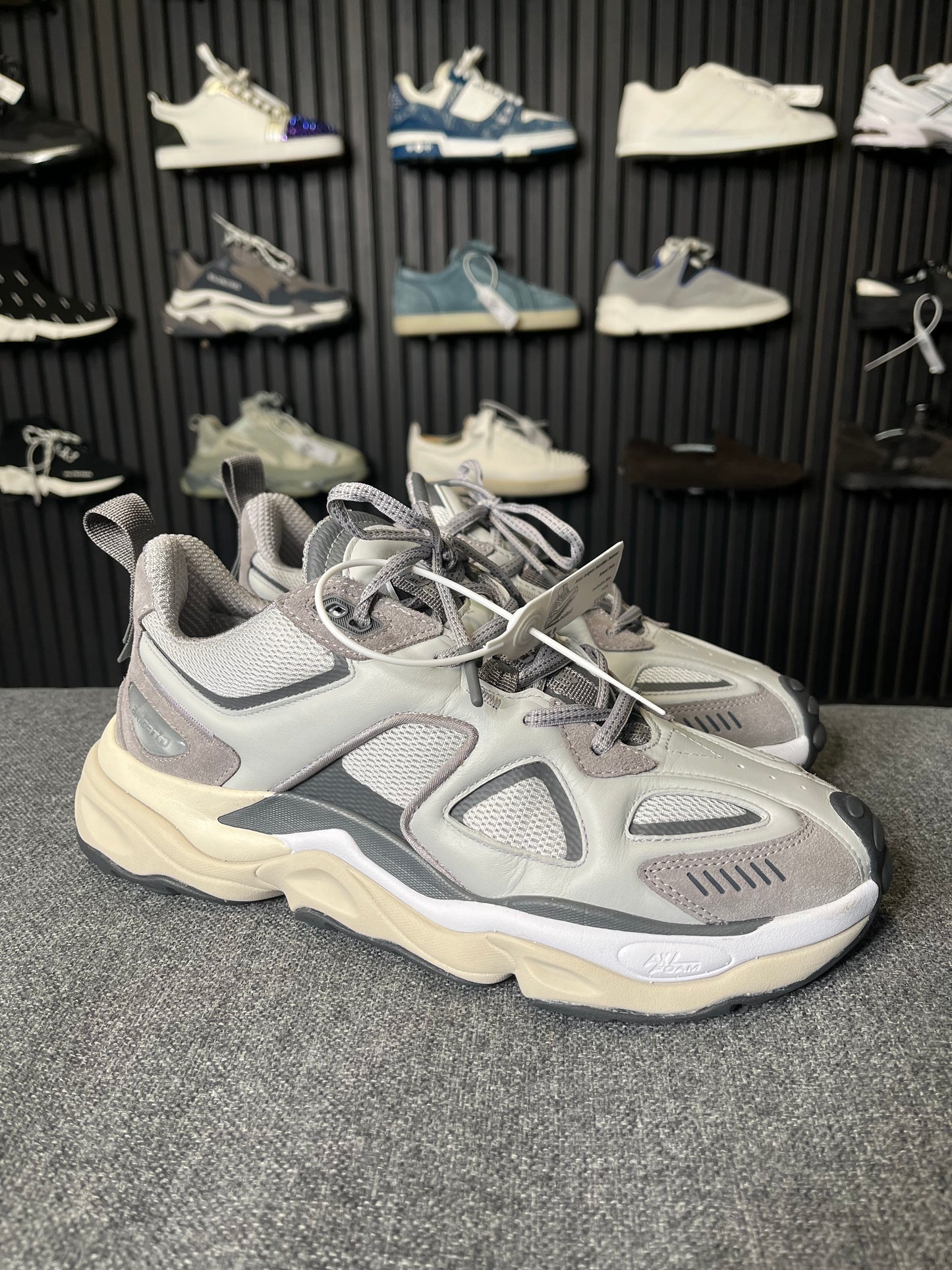 Axel Arigato Satellite Runner UK 9 2634