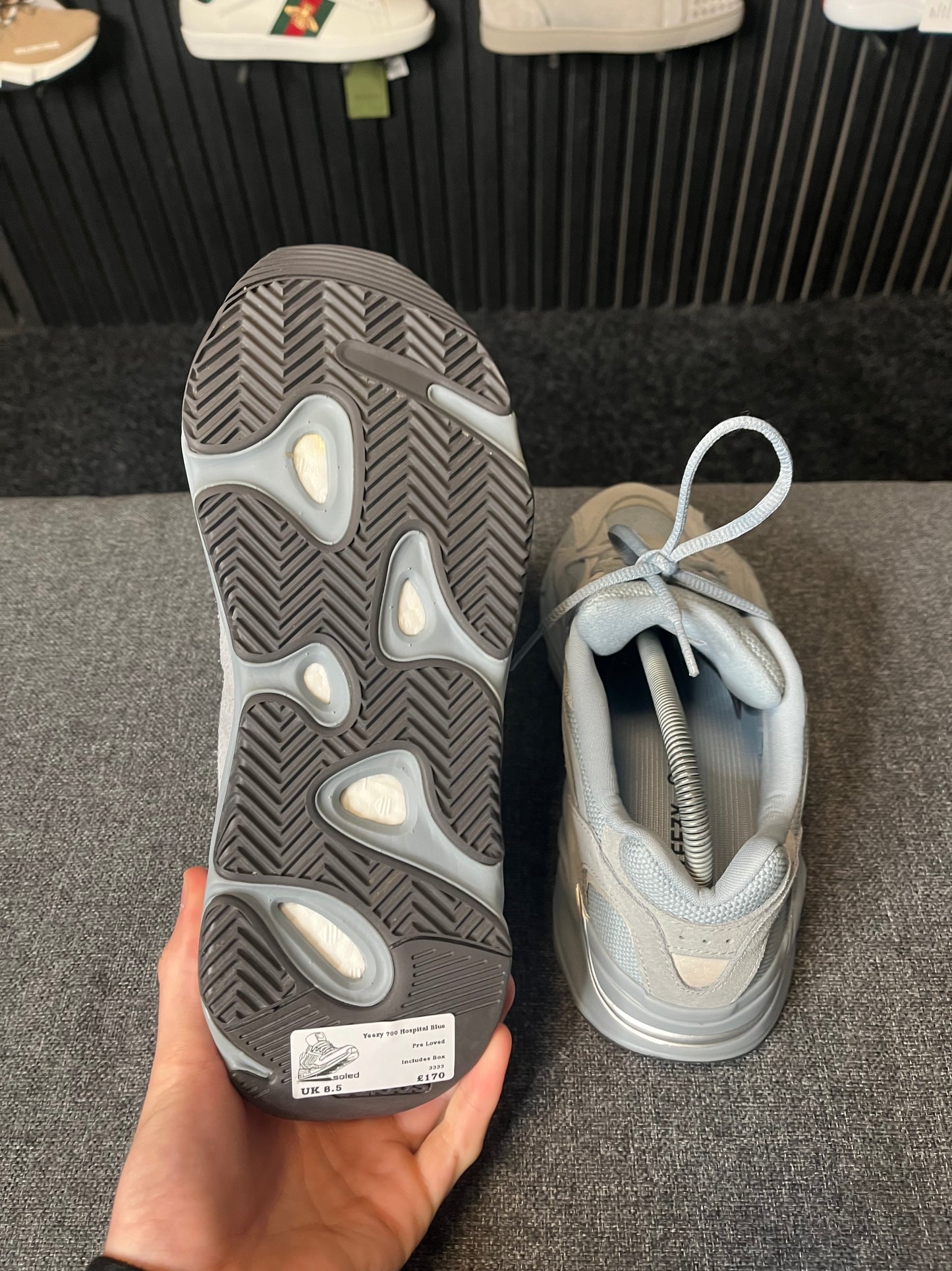 Yeezy 700 Hospital Blue UK 8.5 3333