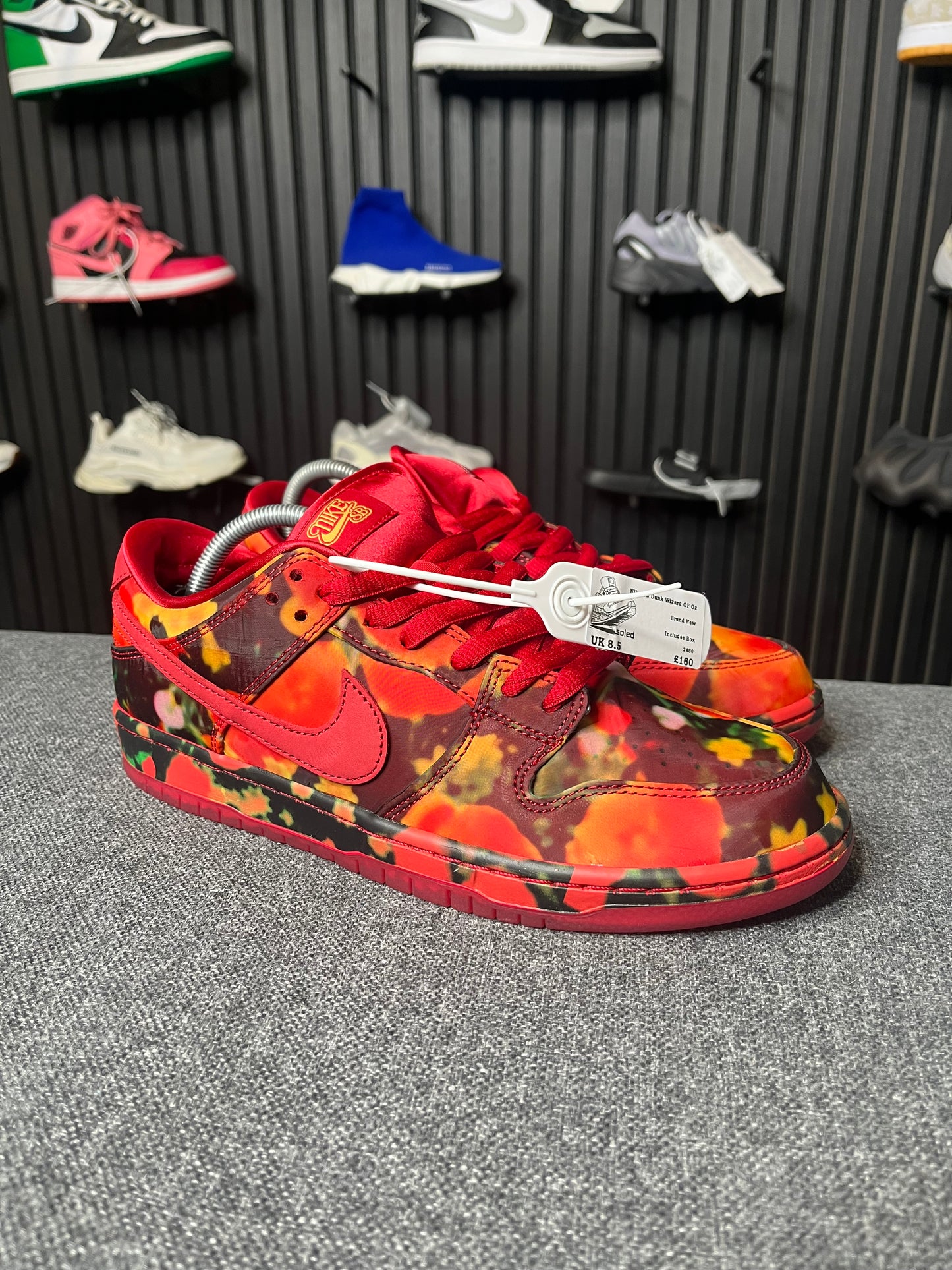 Nike SB Dunk Low Wizard Of OZ UK 8.5 2480