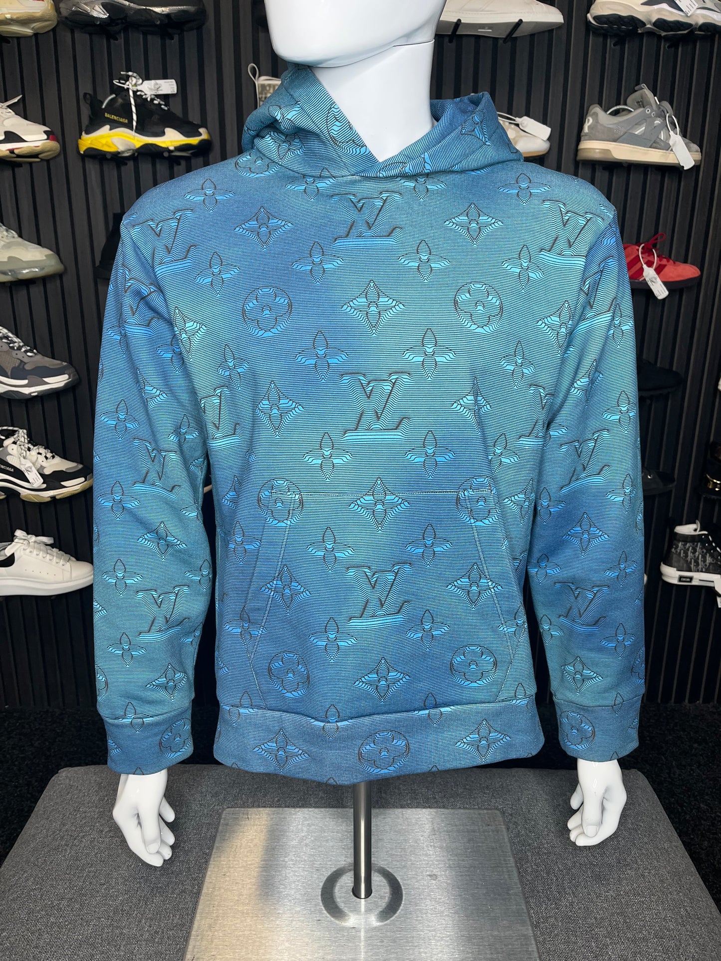 Louis Vuitton Illusion 3D Monogram Hoodie Small 3050