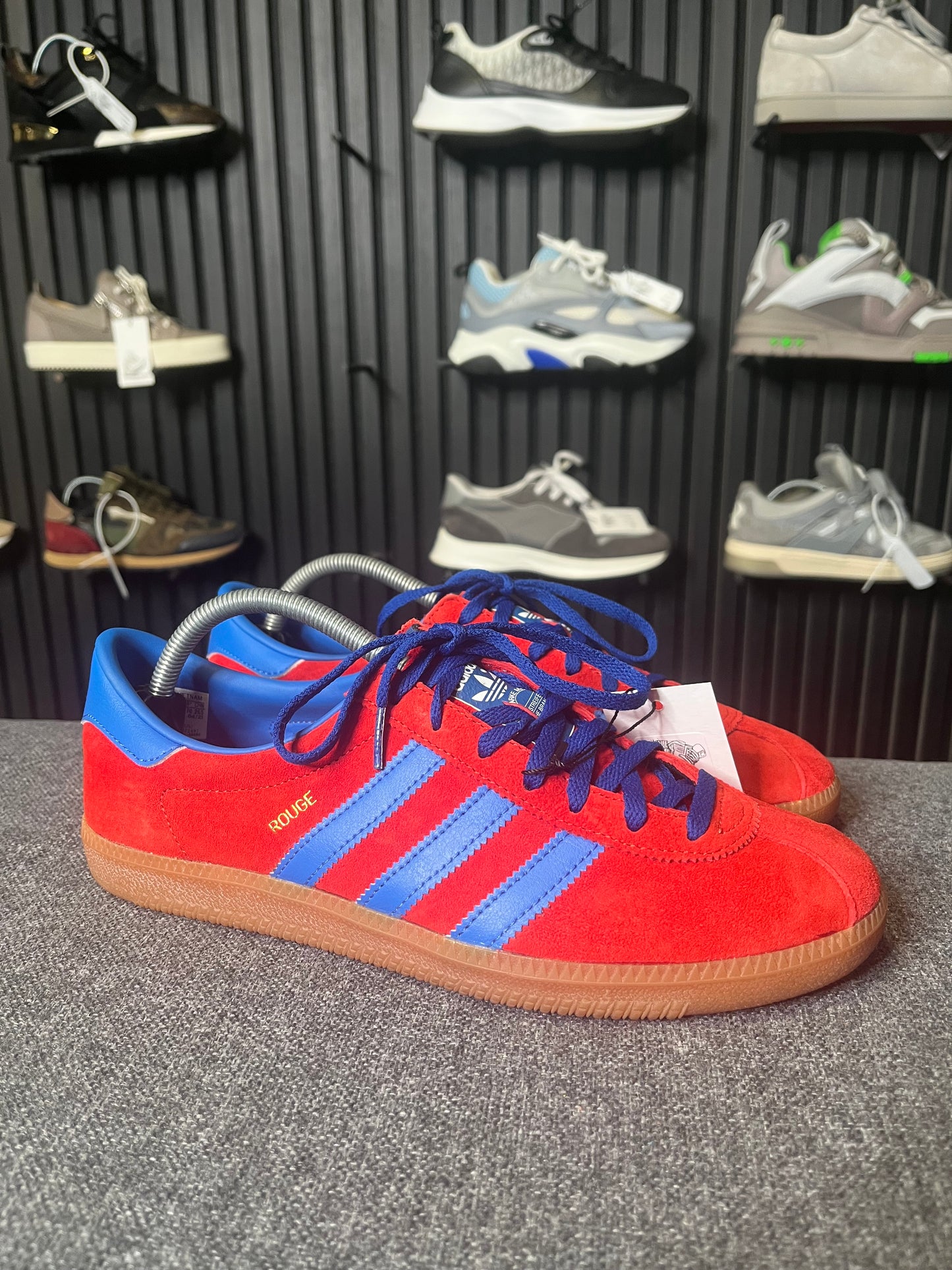 Adidas Rouge UK 8.5 3461