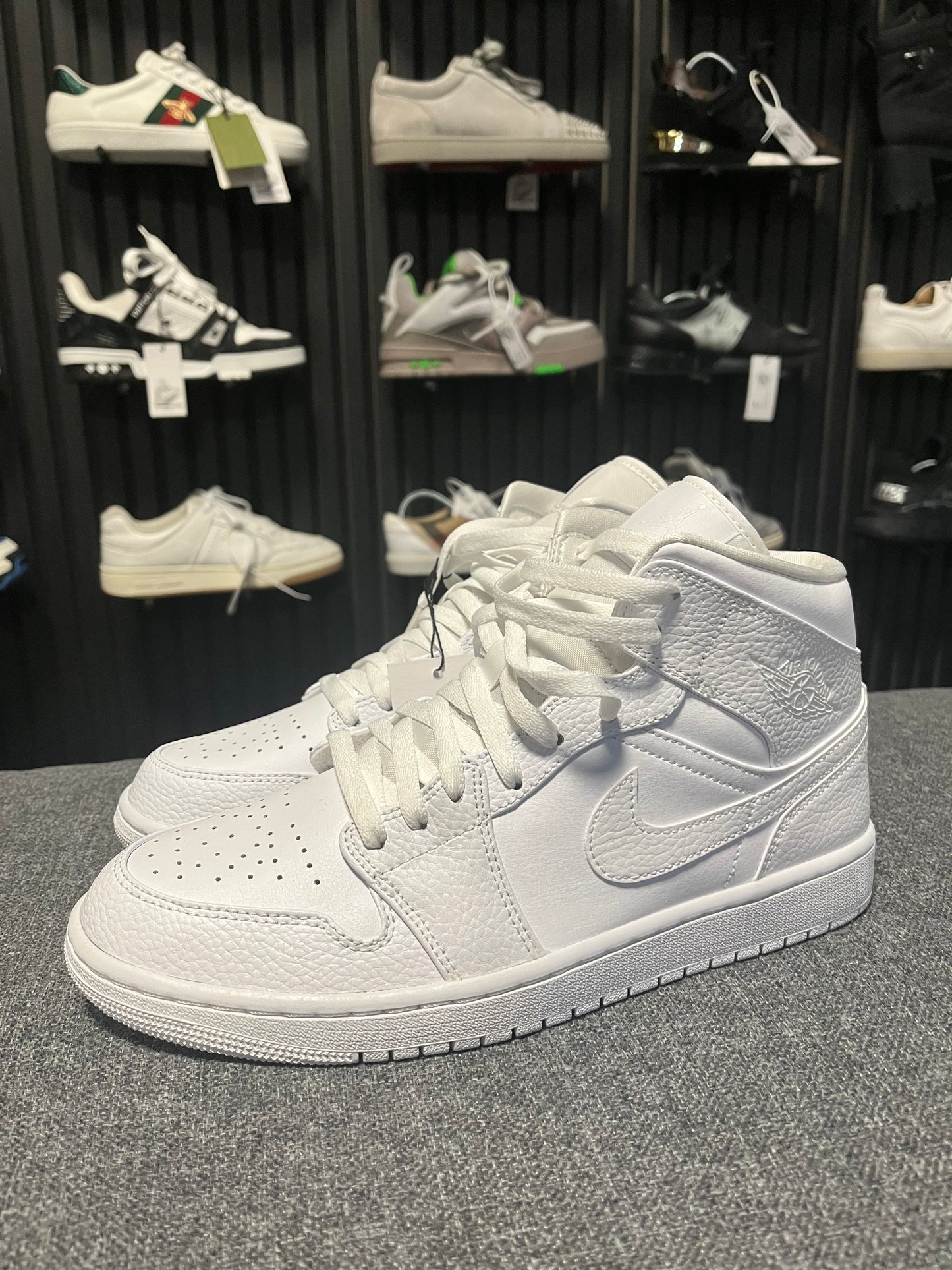 Jordan 1 Mid Triple White UK 9 3590