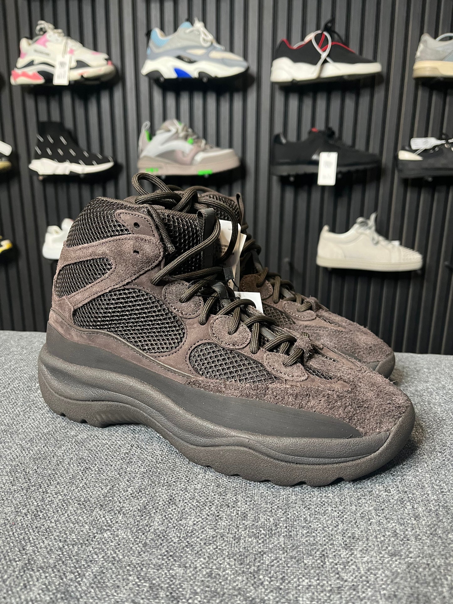 Yeezy Desert Oil Boots UK 9.5 3299