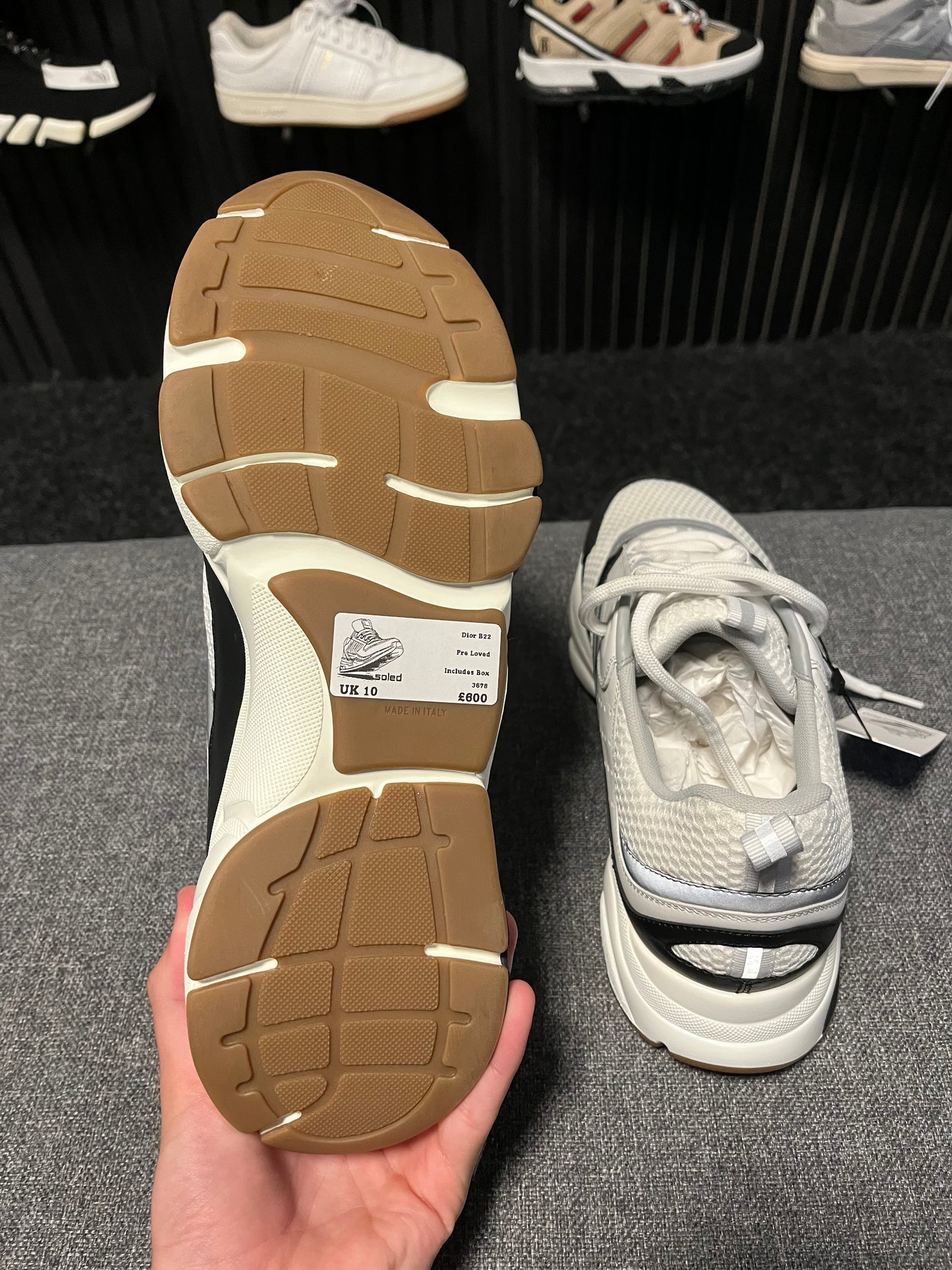Dior B22 UK 10 3678