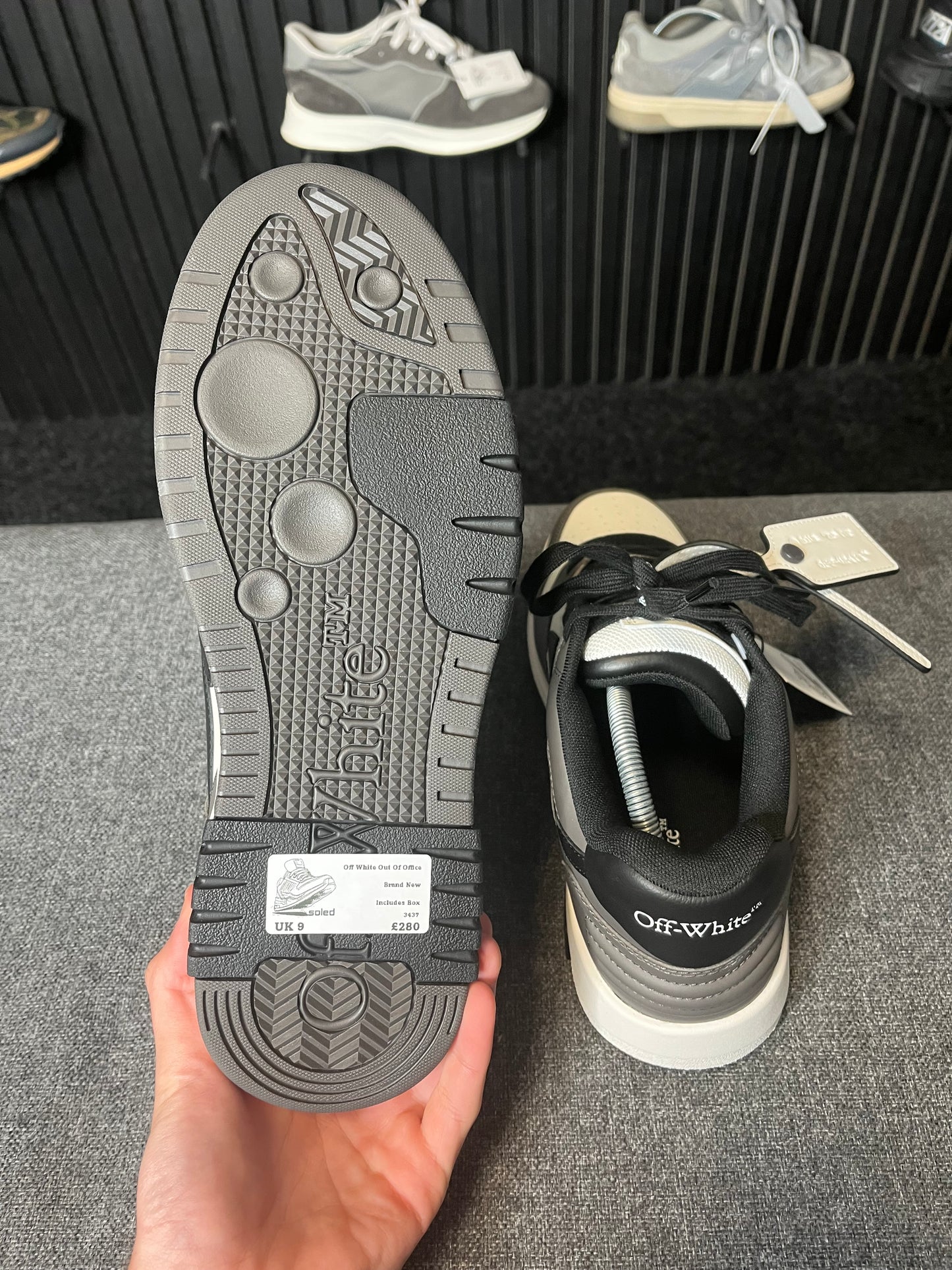 OFF White UK 9 3437