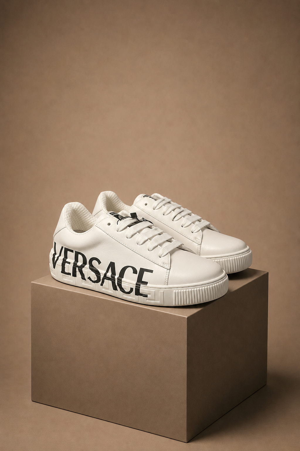 Versace Greca Sneakers UK 3 3611