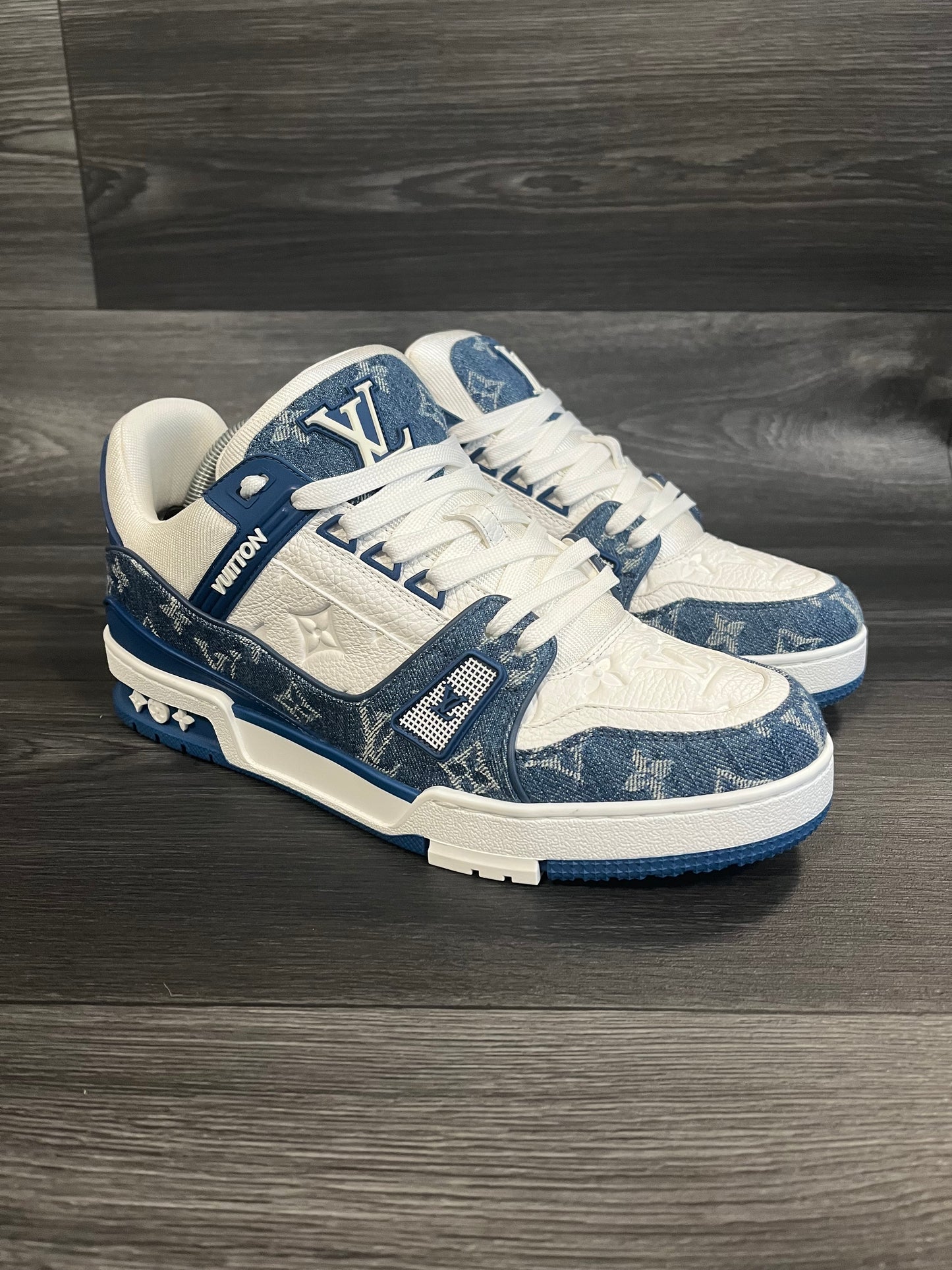 Louis Vuitton Sneakers UK 7.5 3484