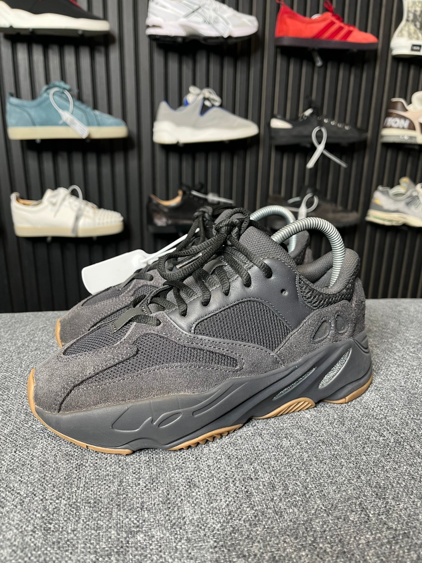 Yeezy 700 Utility UK 5 2810
