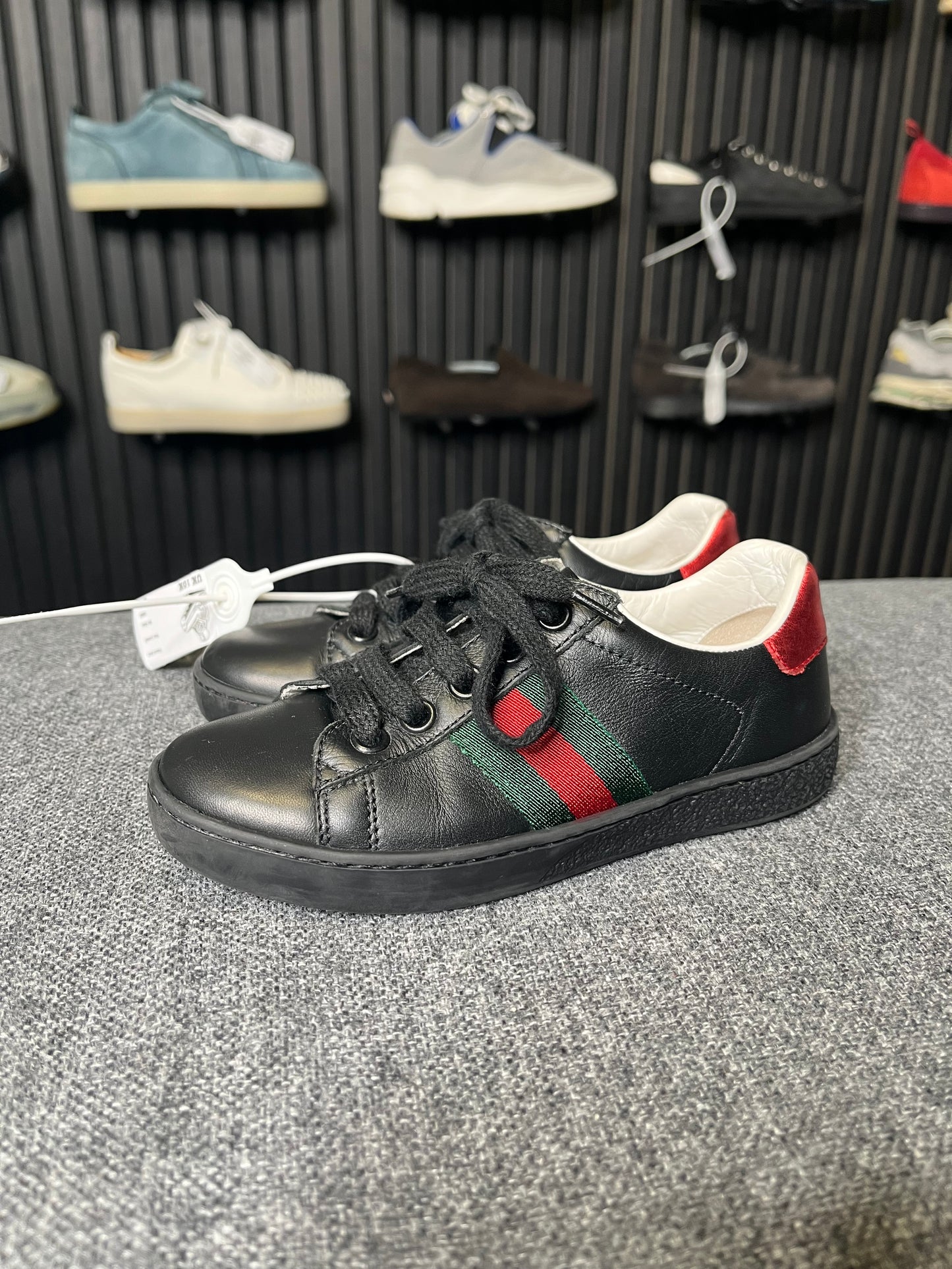 Gucci Ace UK 10K 2699