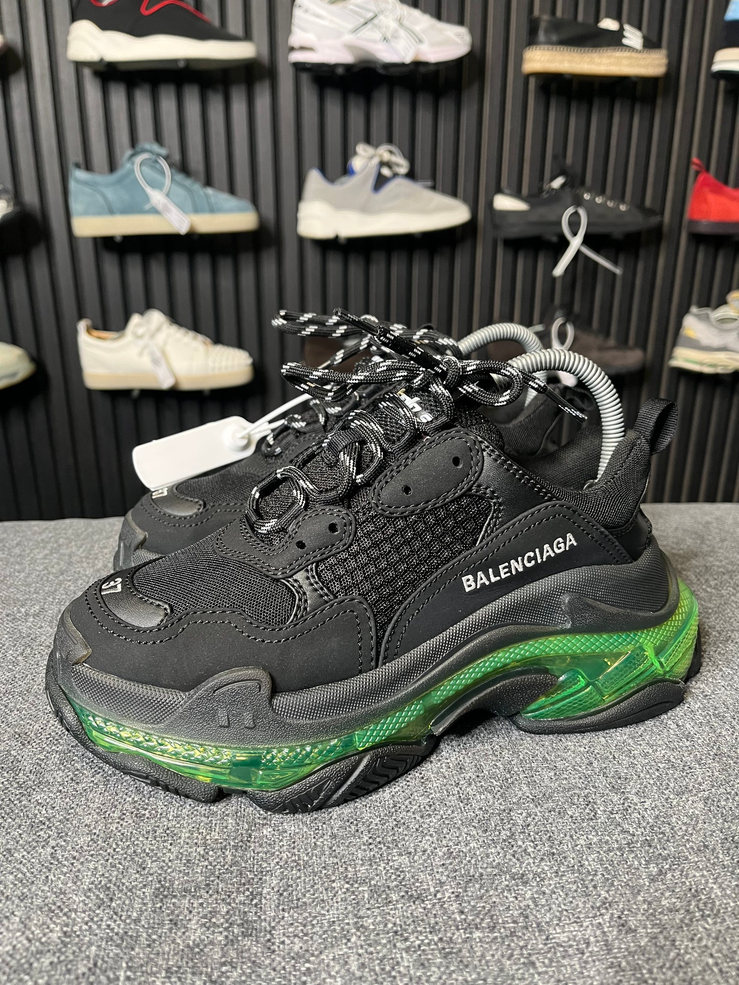 Balenciaga Triple S UK 4 2782