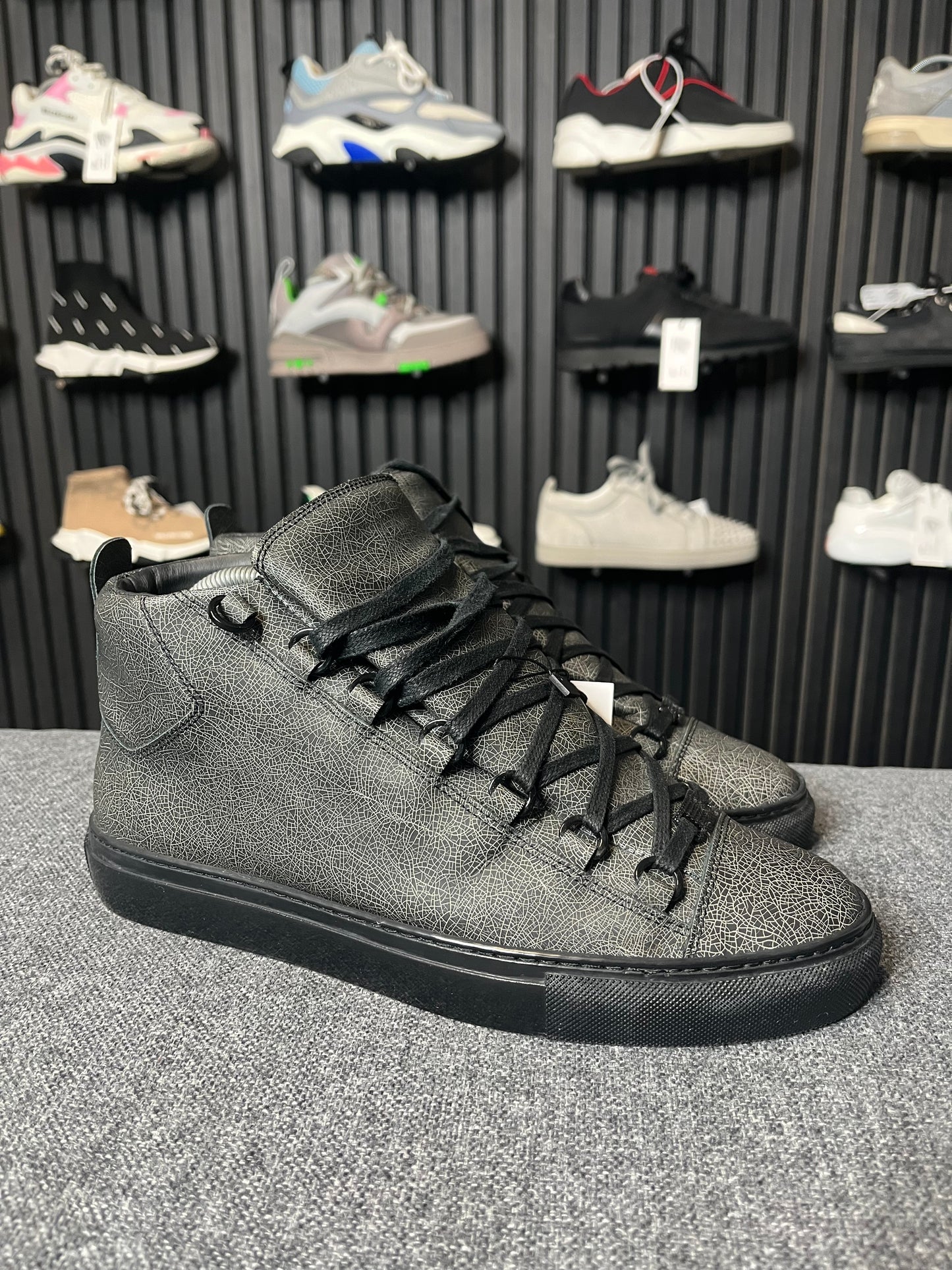 Balenciaga Arena High UK 6.5 3316