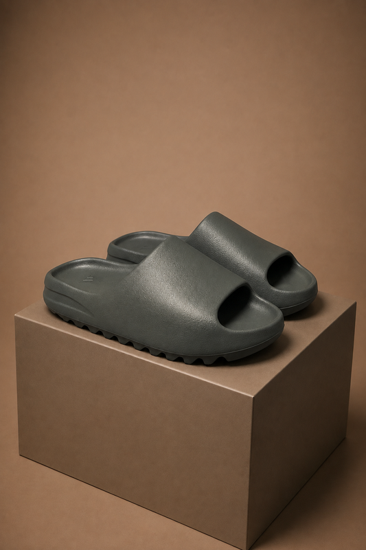 Yeezy Slides UK 11 3601