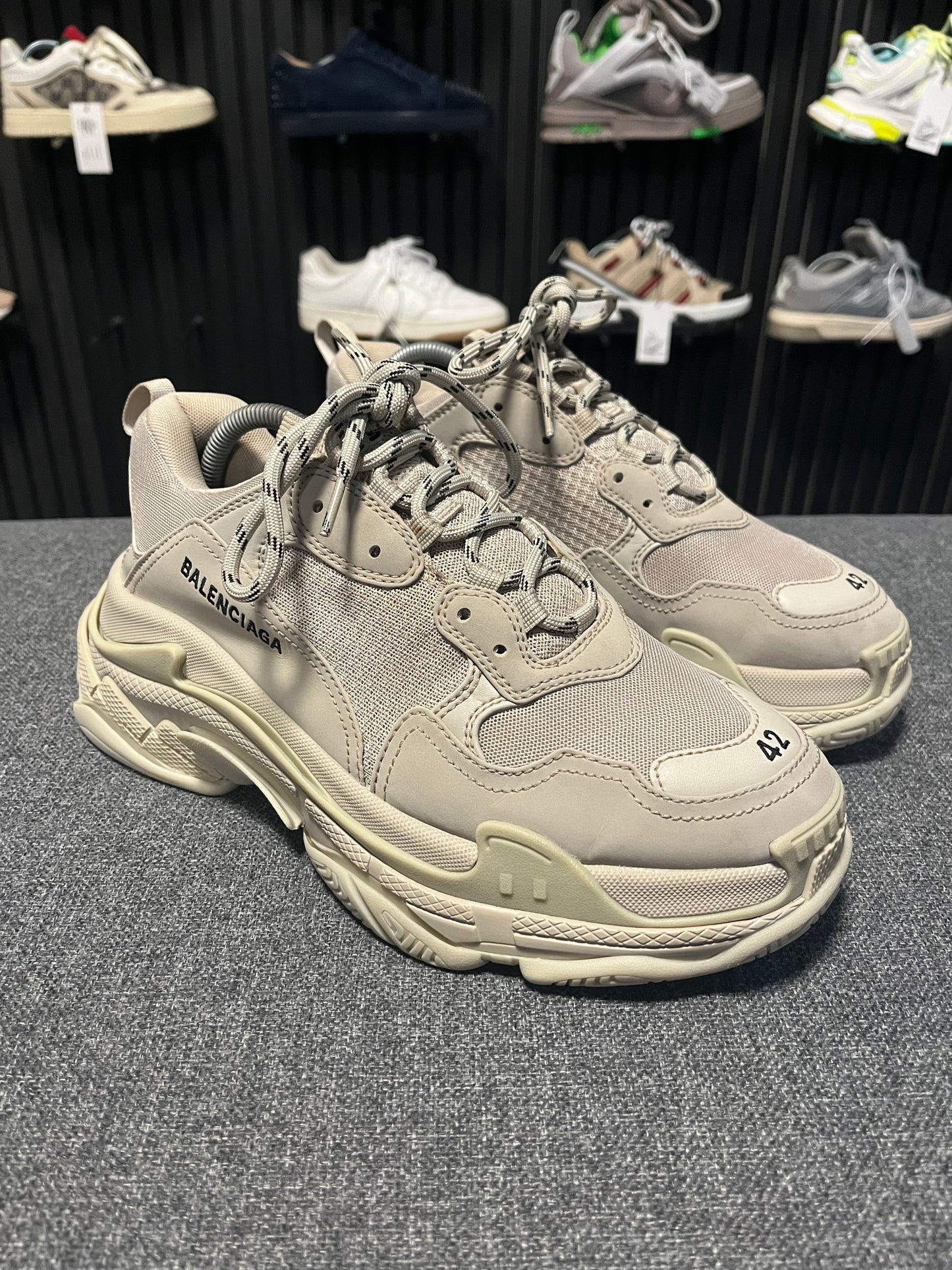 Balenciaga Triple S Beige UK8 3647
