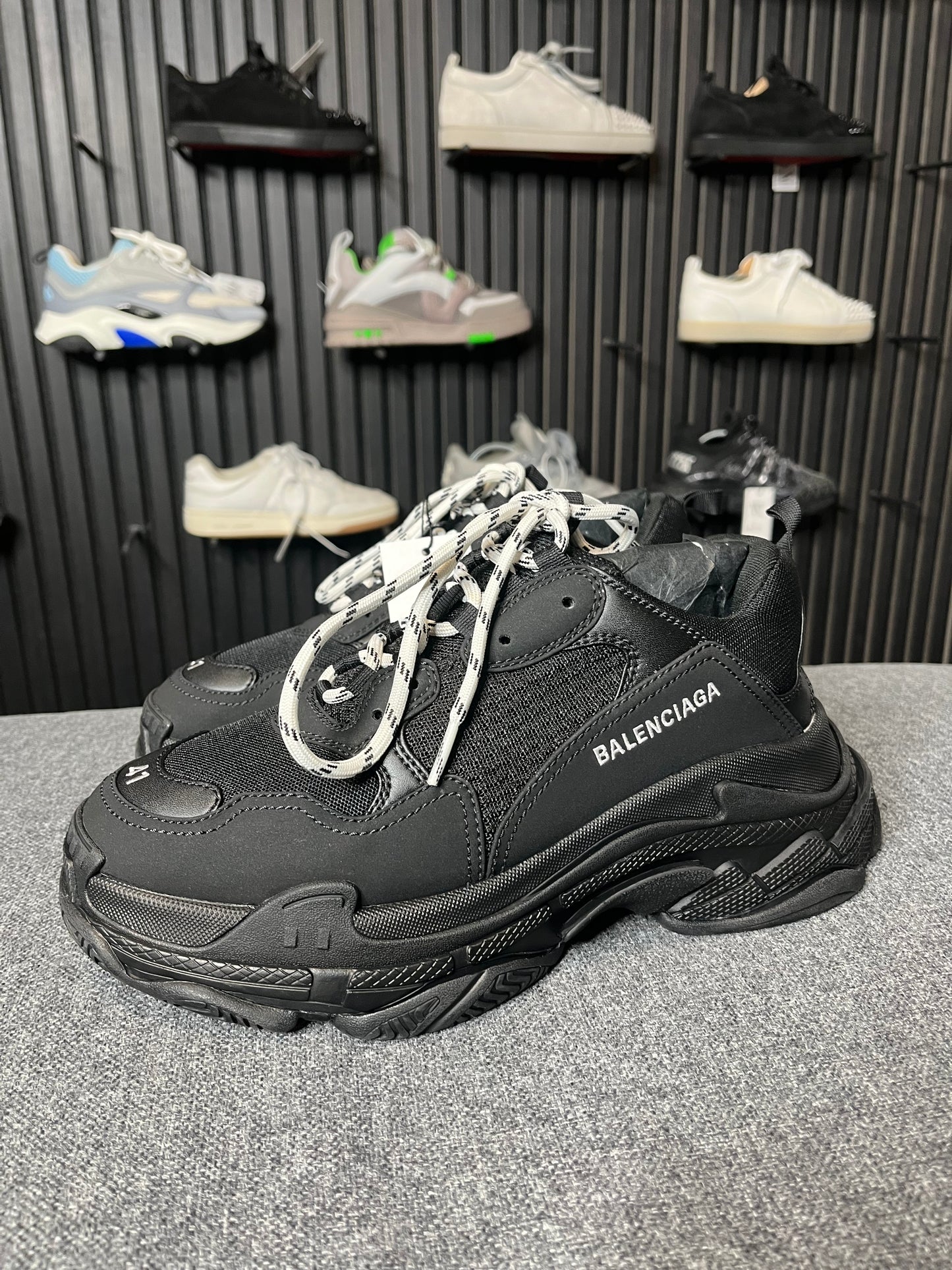 Balenciaga Triple S UK 7 3476
