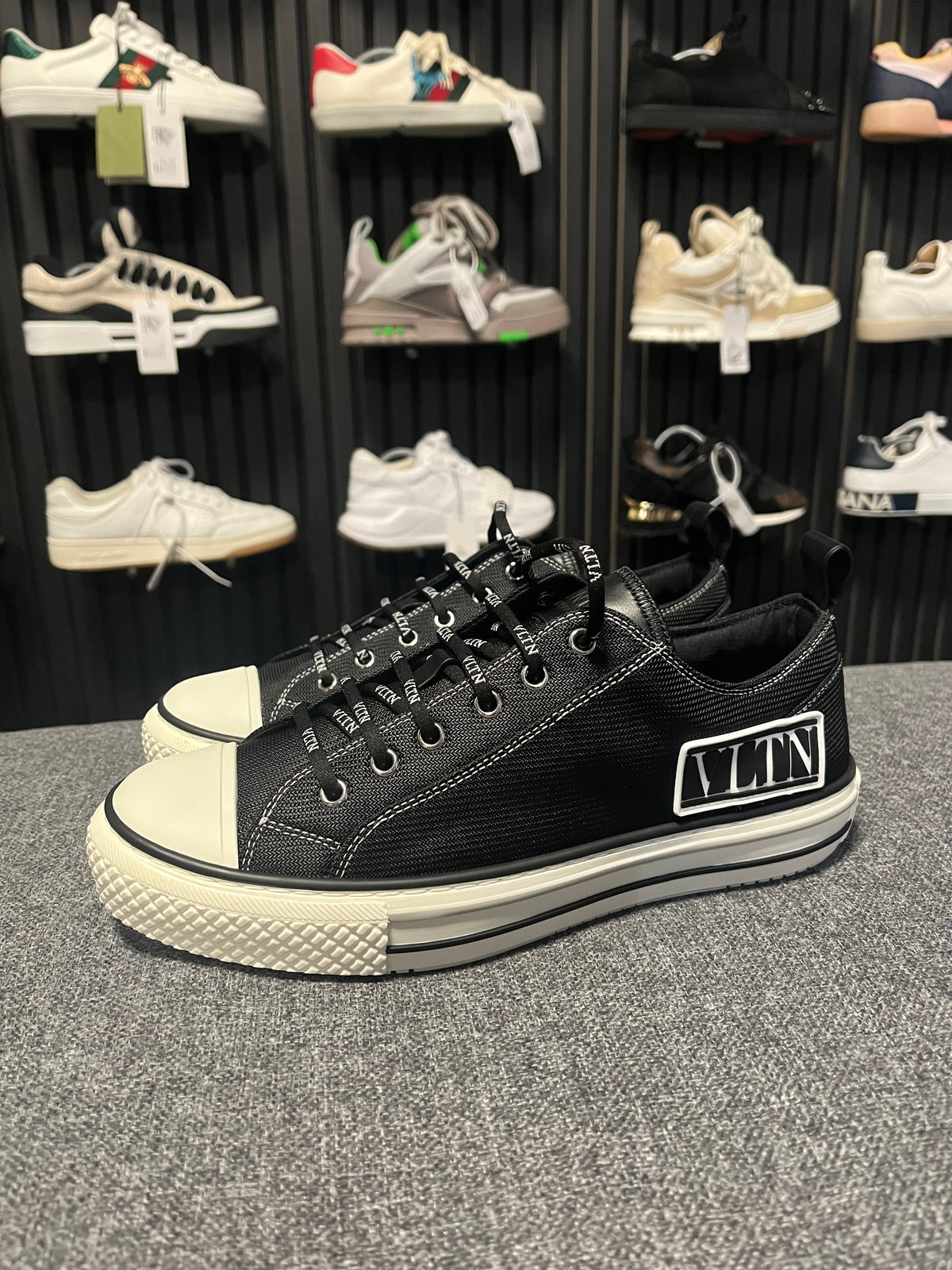 Valentino Sneakers UK 6.5/7 3774