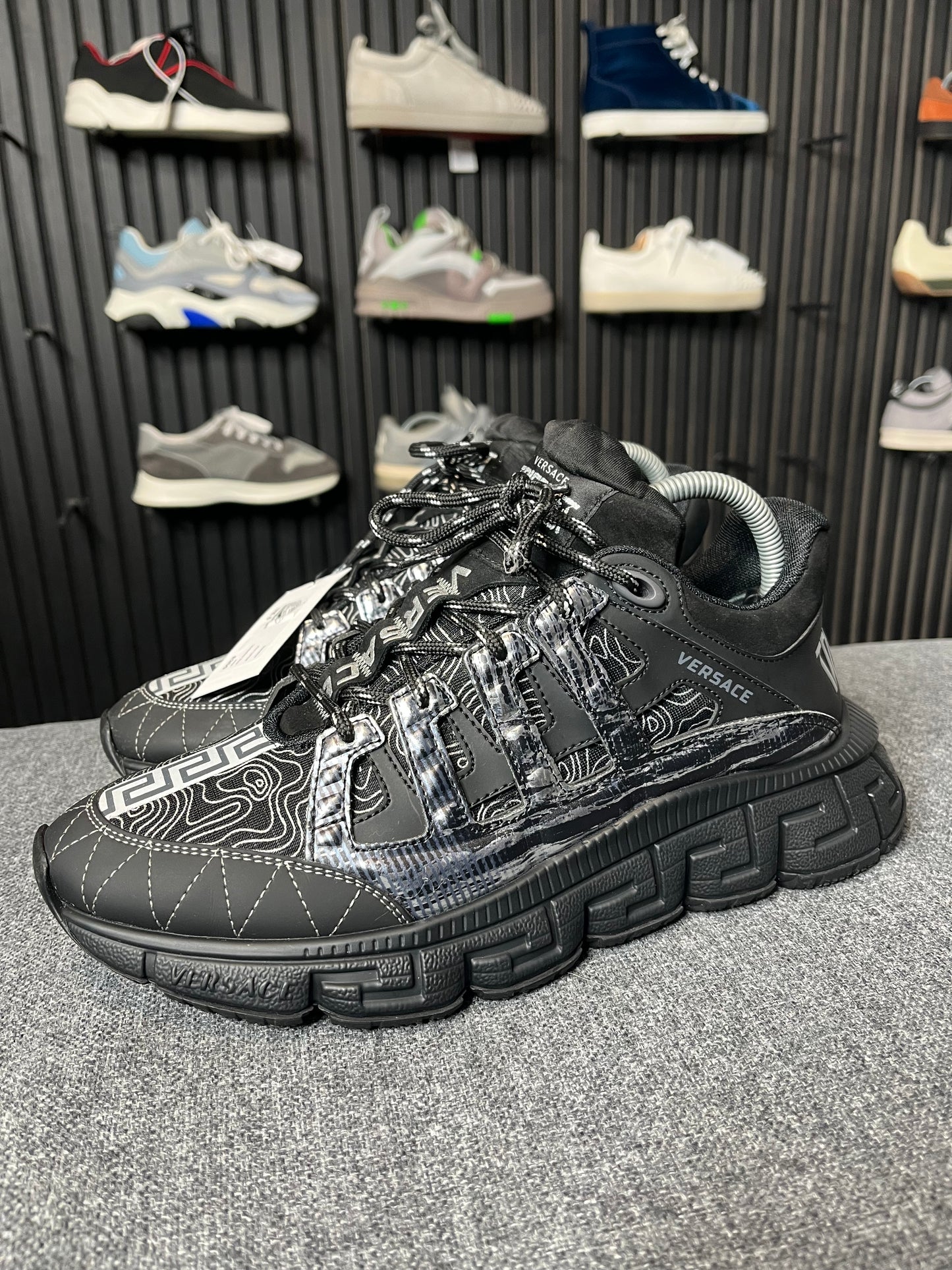 Versace UK 8 3337