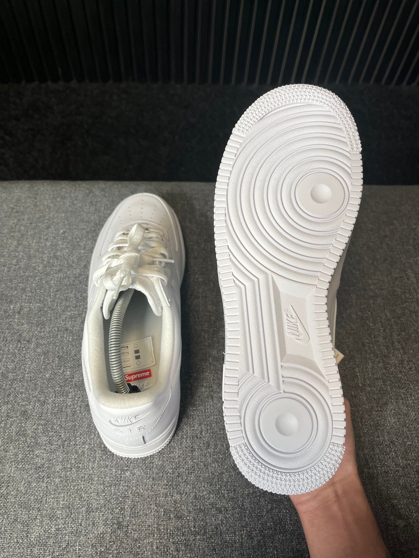 Nike Air Force Supreme UK 8.5 3475