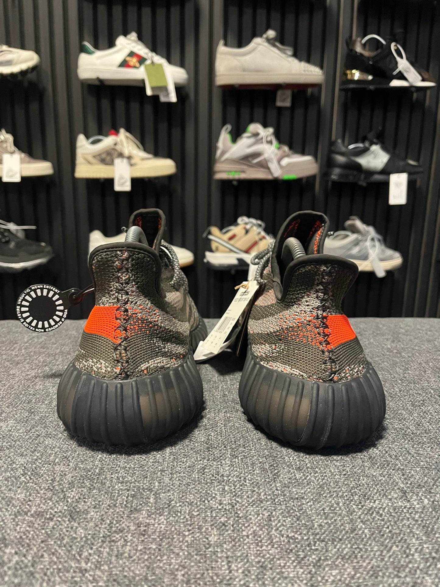 Yeezy 350 V2 Beluga UK 9.5 3596