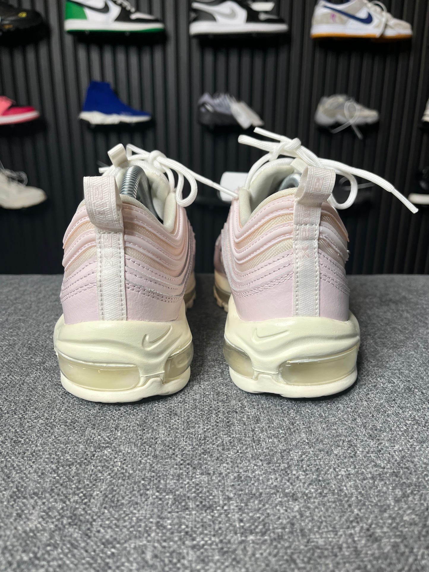 Nike Air 97s Pearl Pink UK 9 2499