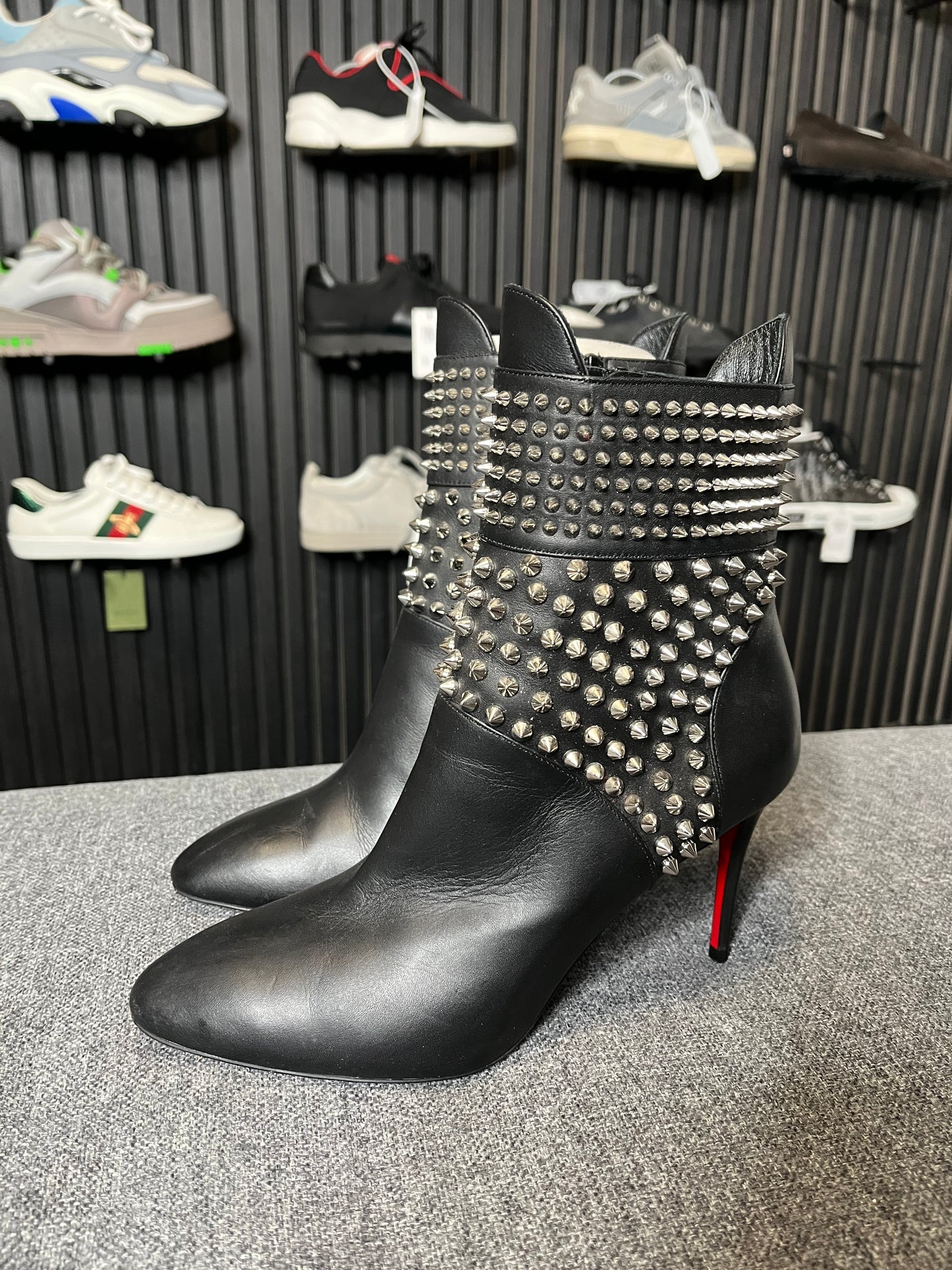 Louboutin Hongroise 85 Black Leather Boots 3283