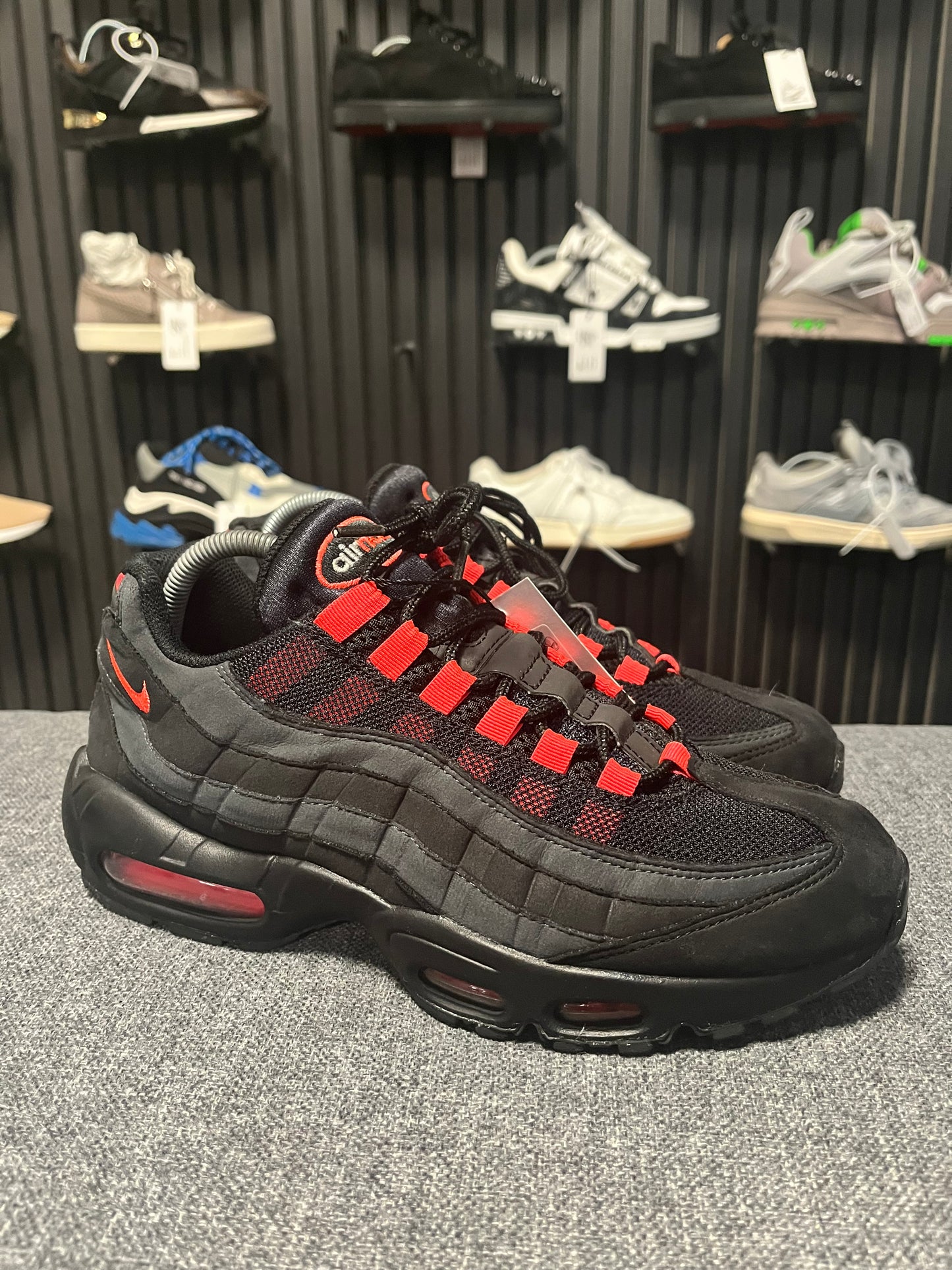 Air Max 95s Laser Crimson UK 8 3535