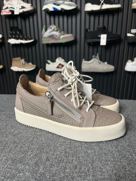 Guiseppe Zanotti Frankie Low UK 3.5 3309