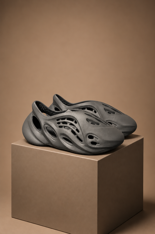 Yeezy Foam Runners UK 6 3853