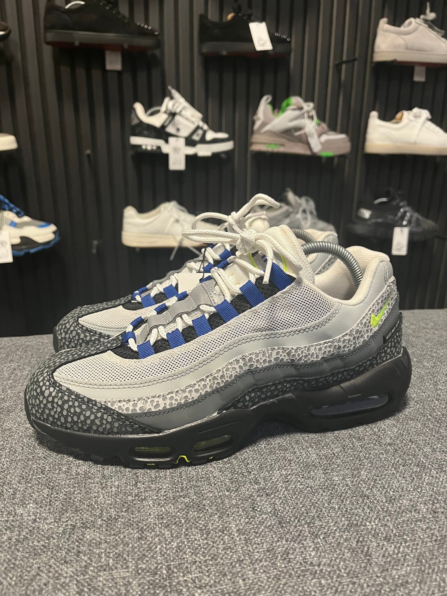 Air Max 95s Kiss My Airs UK 8.5 3529