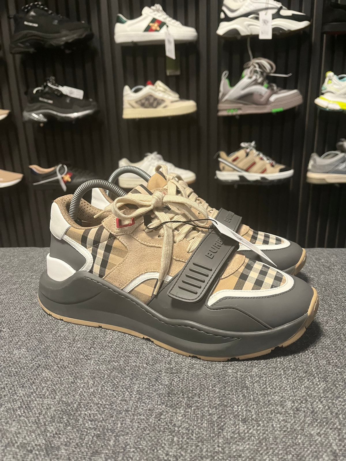 Burberry Sneakers UK 8 3712