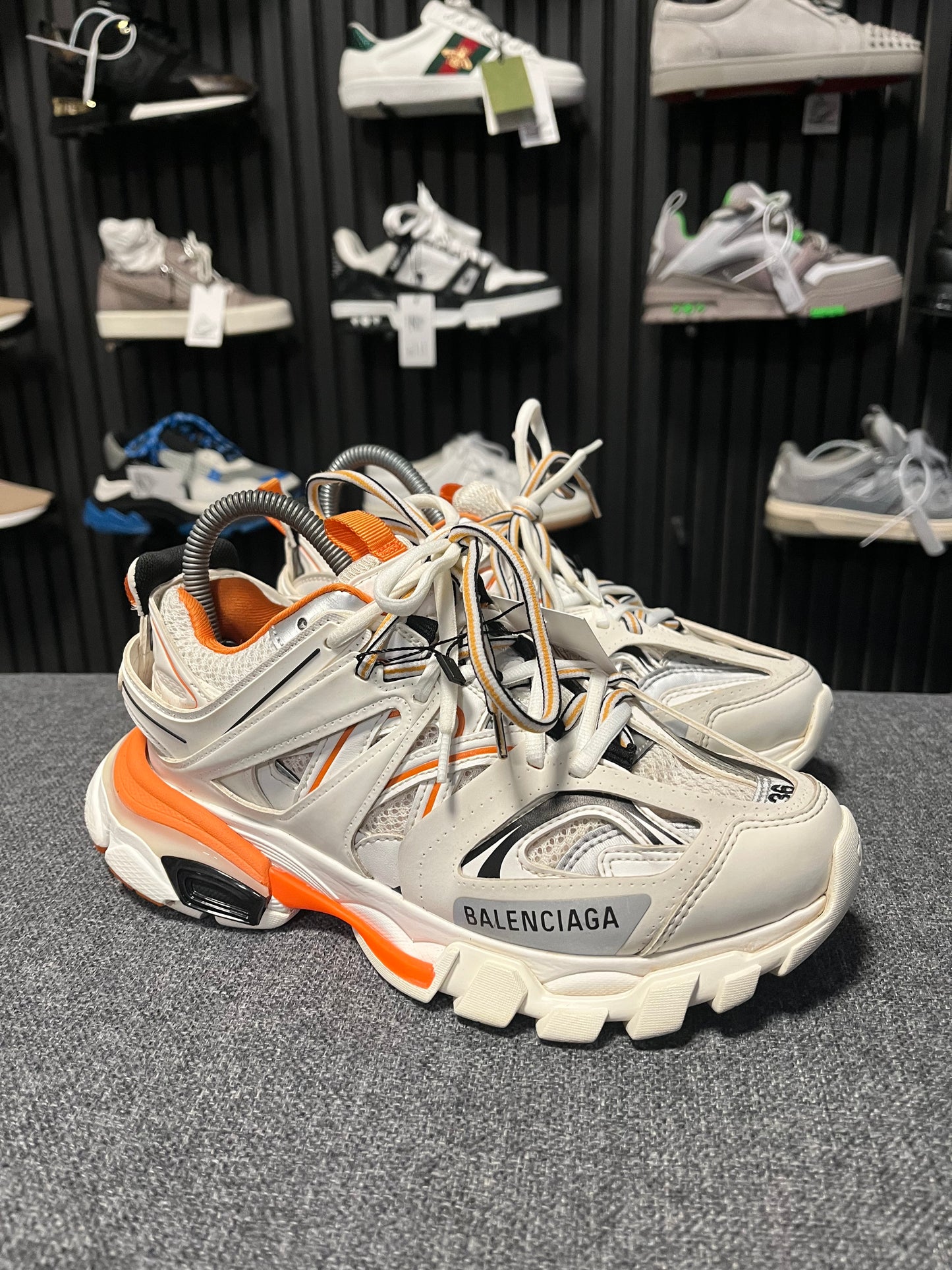 Balenciaga Track UK 3 3578