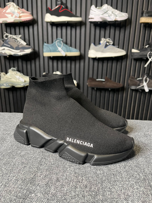 Balenciaga Speed UK 5 2780