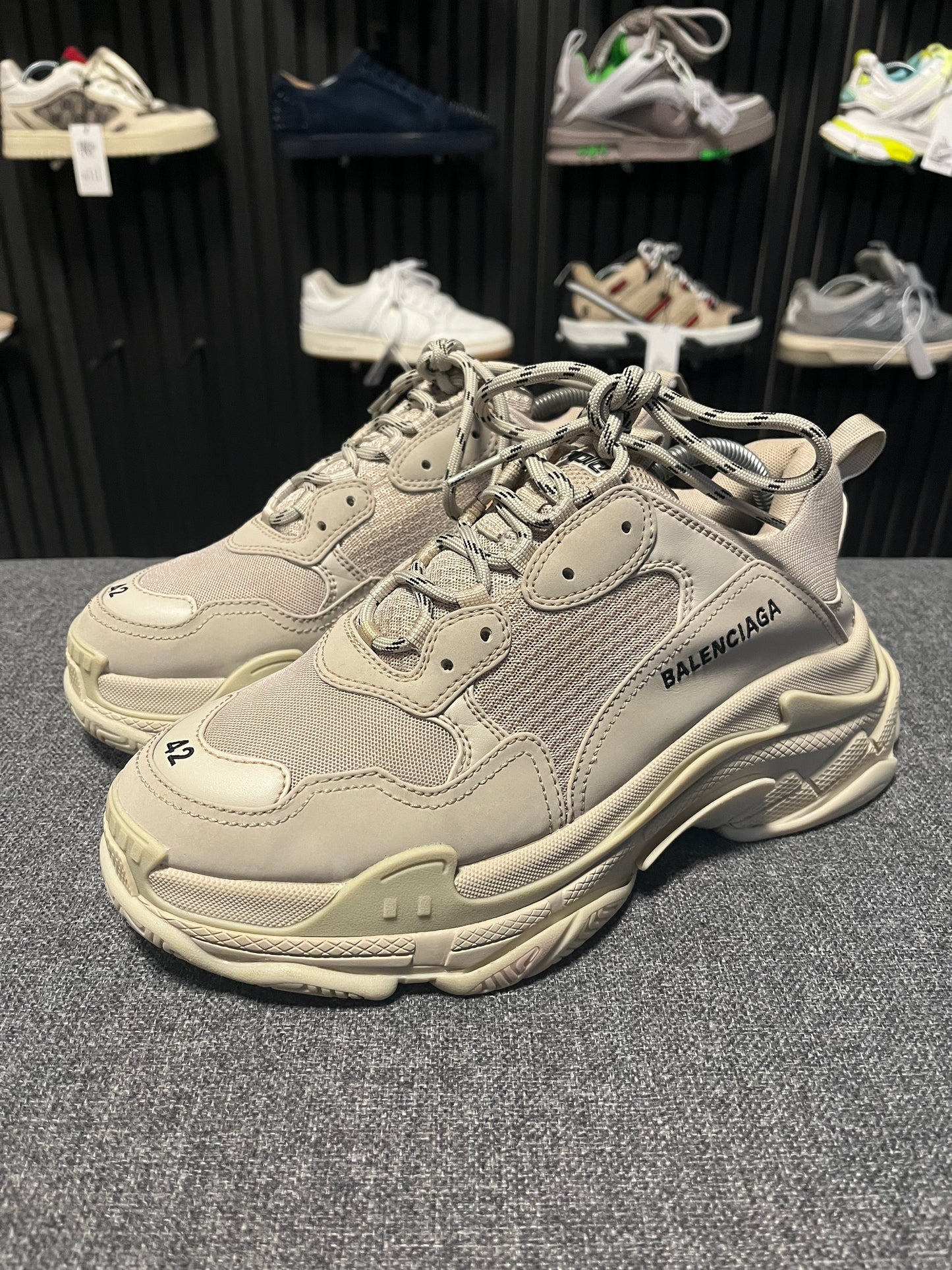 Balenciaga Triple S Beige UK8 3647
