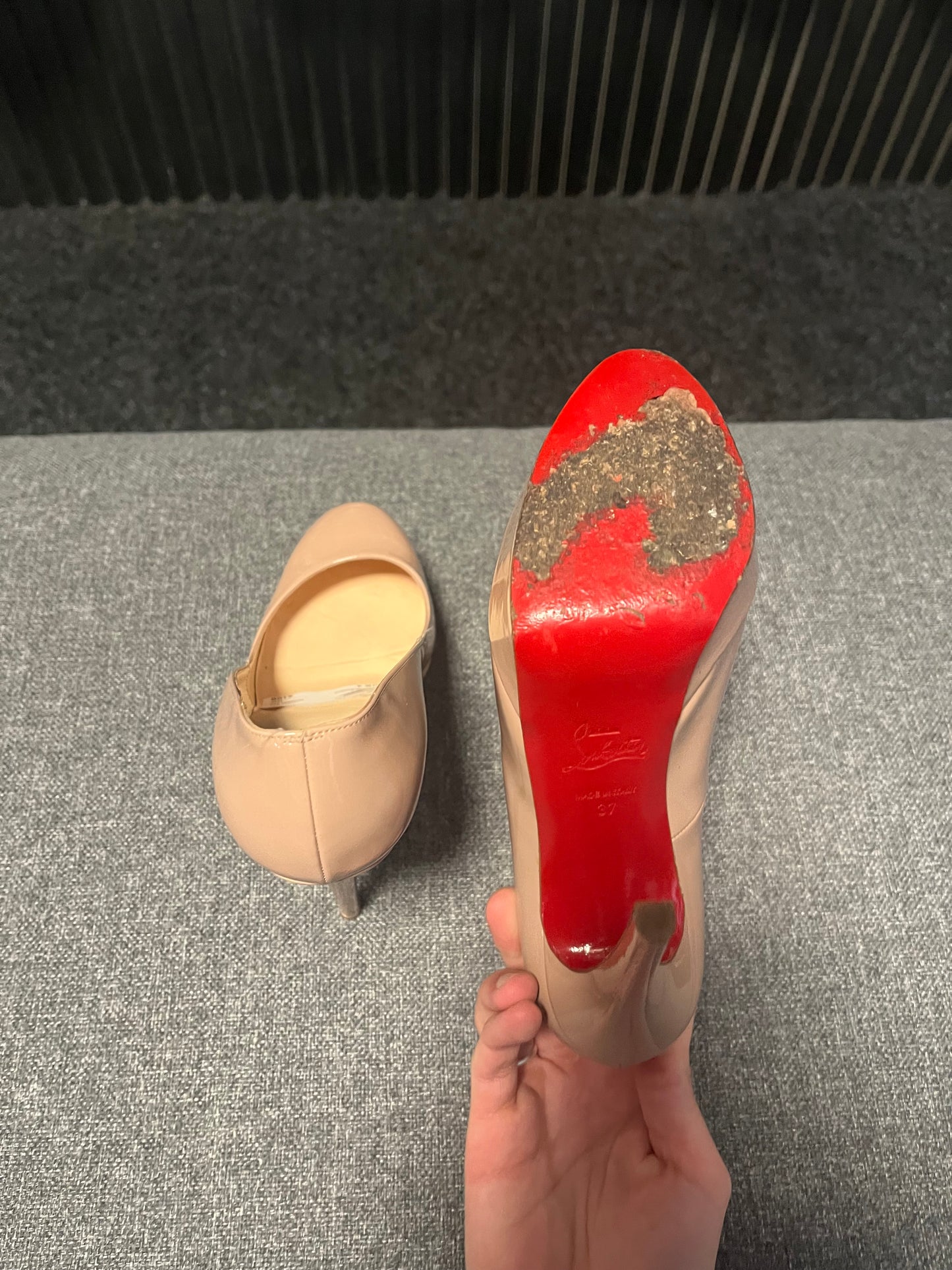 Christian Louboutin Nude UK 4 3540