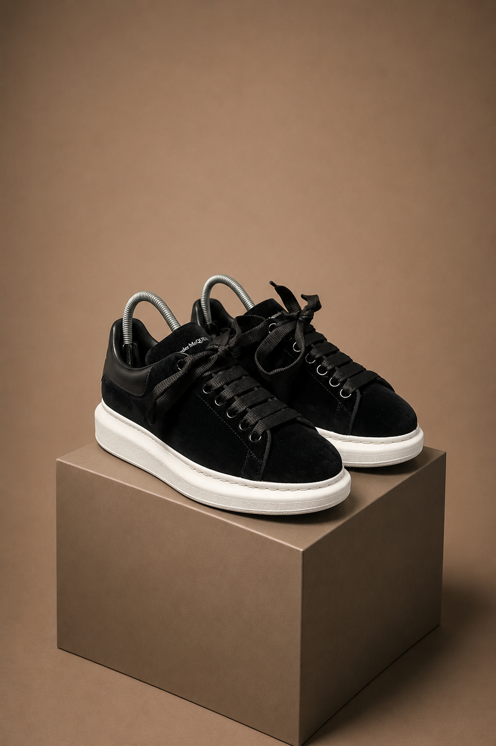 Alexander McQueen Oversized Velvet Black UK5.5 3580