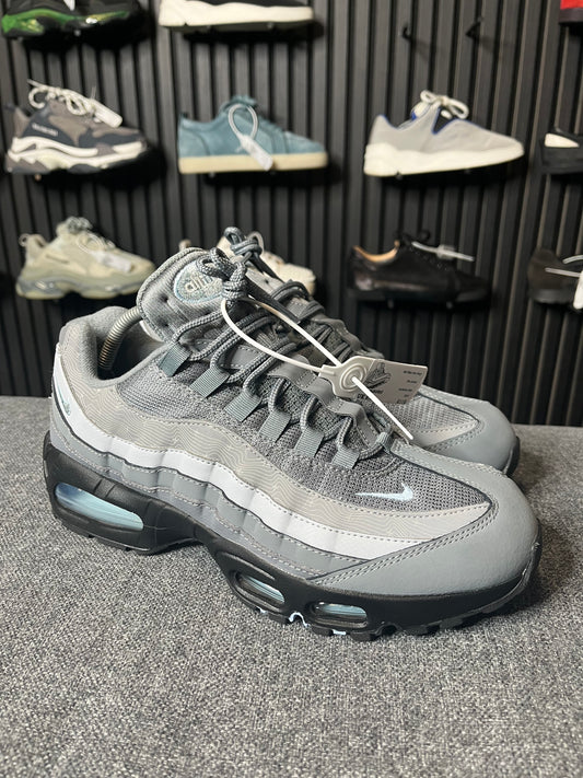 Air Max 95s Grey UK 8.5 2815
