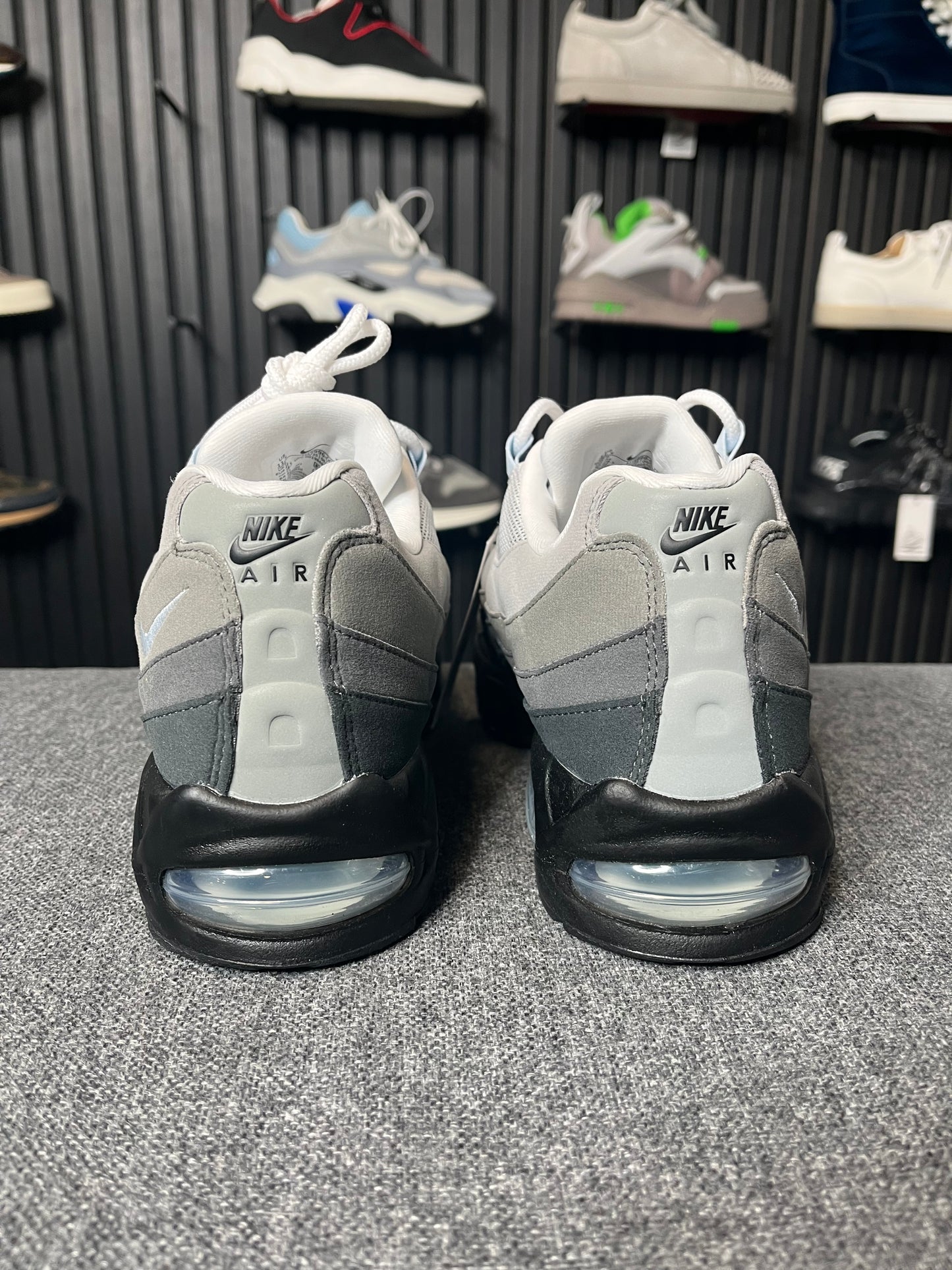 Air Max 95s UK 9 3374