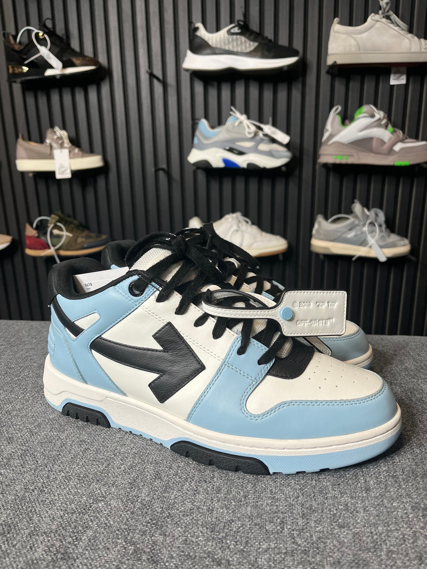OFF-White UK 11 3470