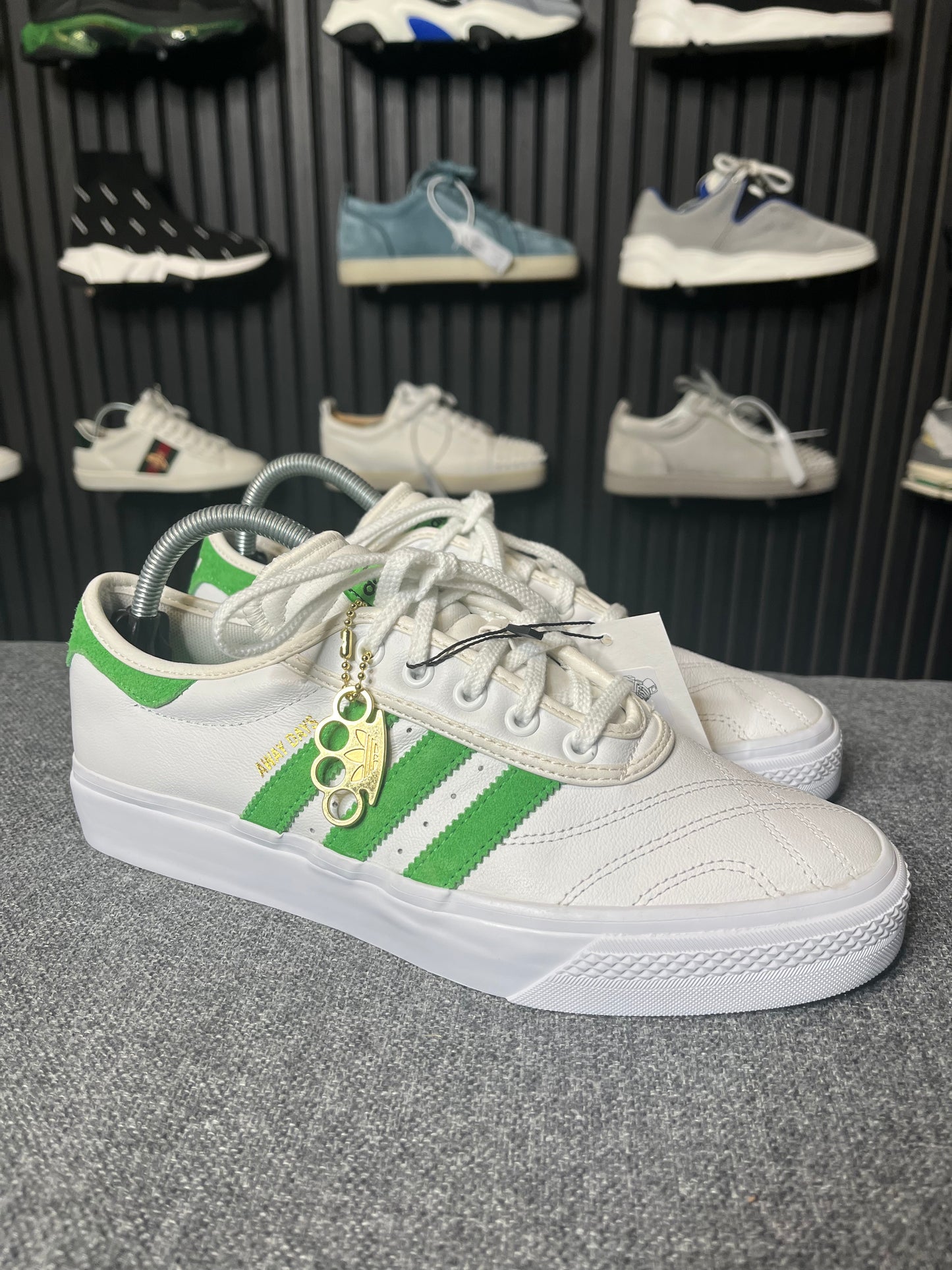Adidas Away Days UK 8 2934