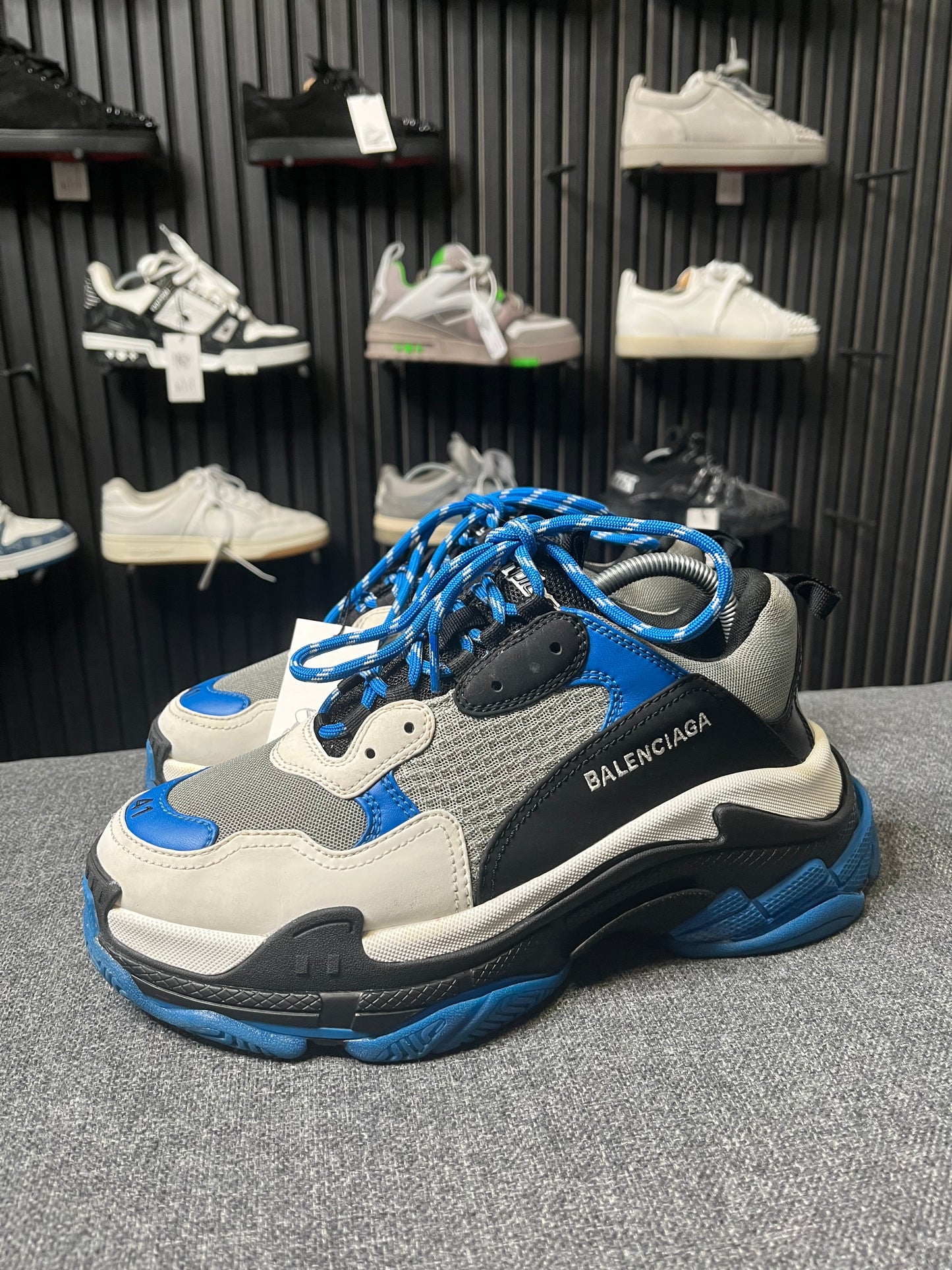 Balenciaga Triple S UK 7 3491