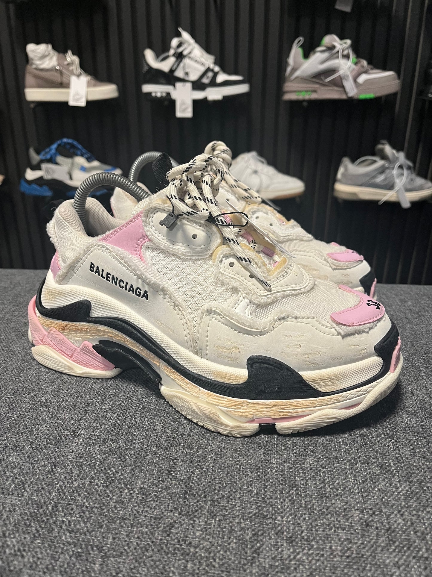 Balenciaga Triple S Pink Cloth UK 5 3560