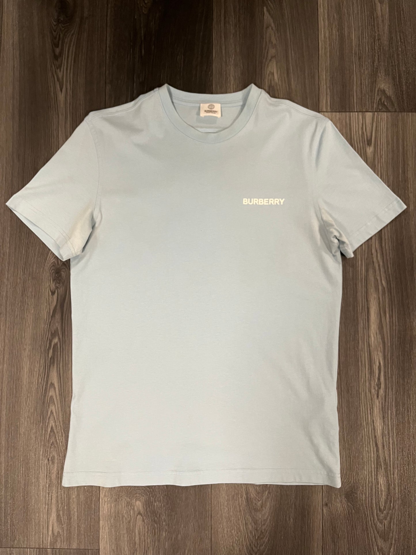 Burberry Tee Medium 3683
