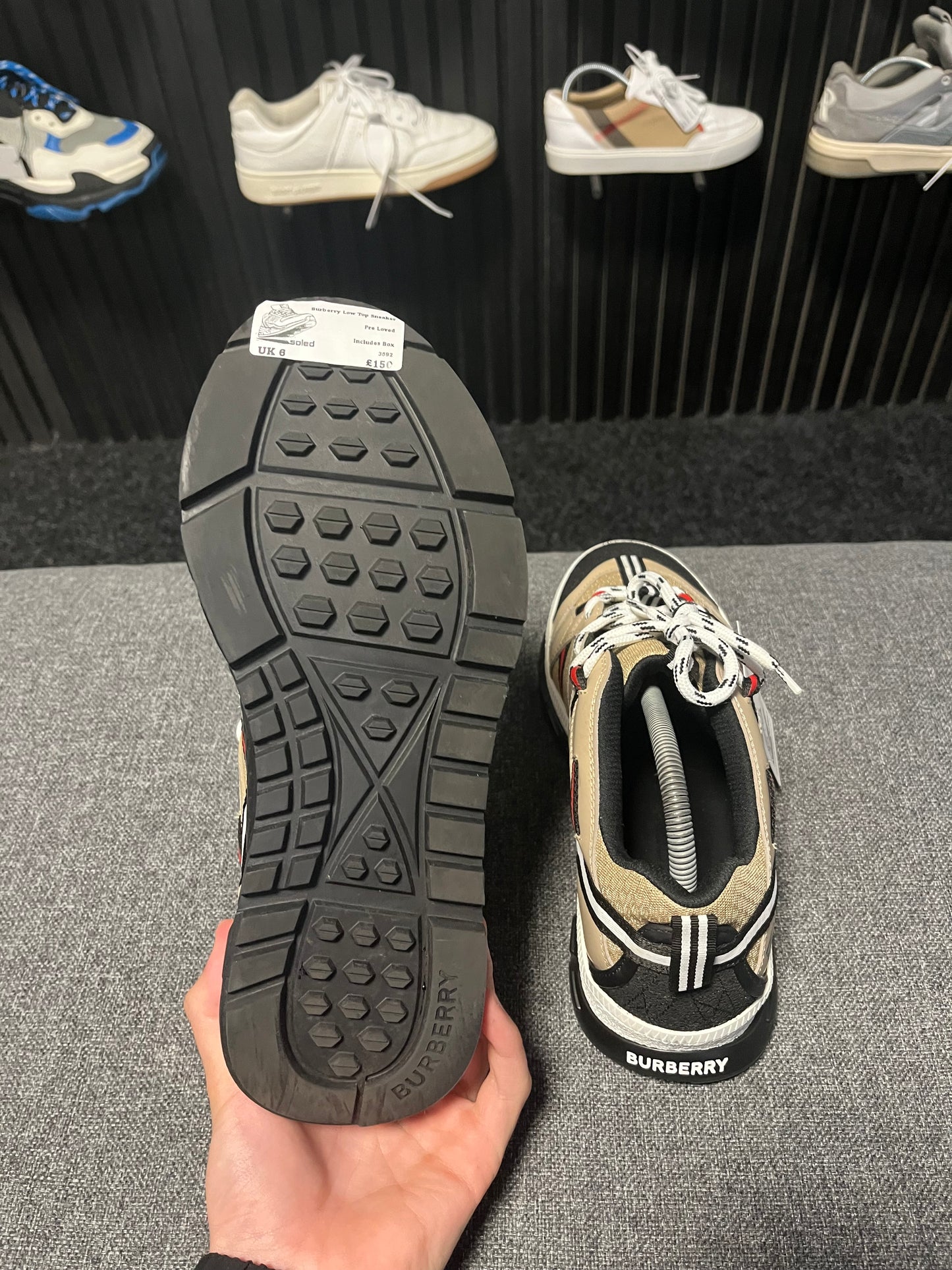 Burberry Low Top Sneaker UK 6 3592