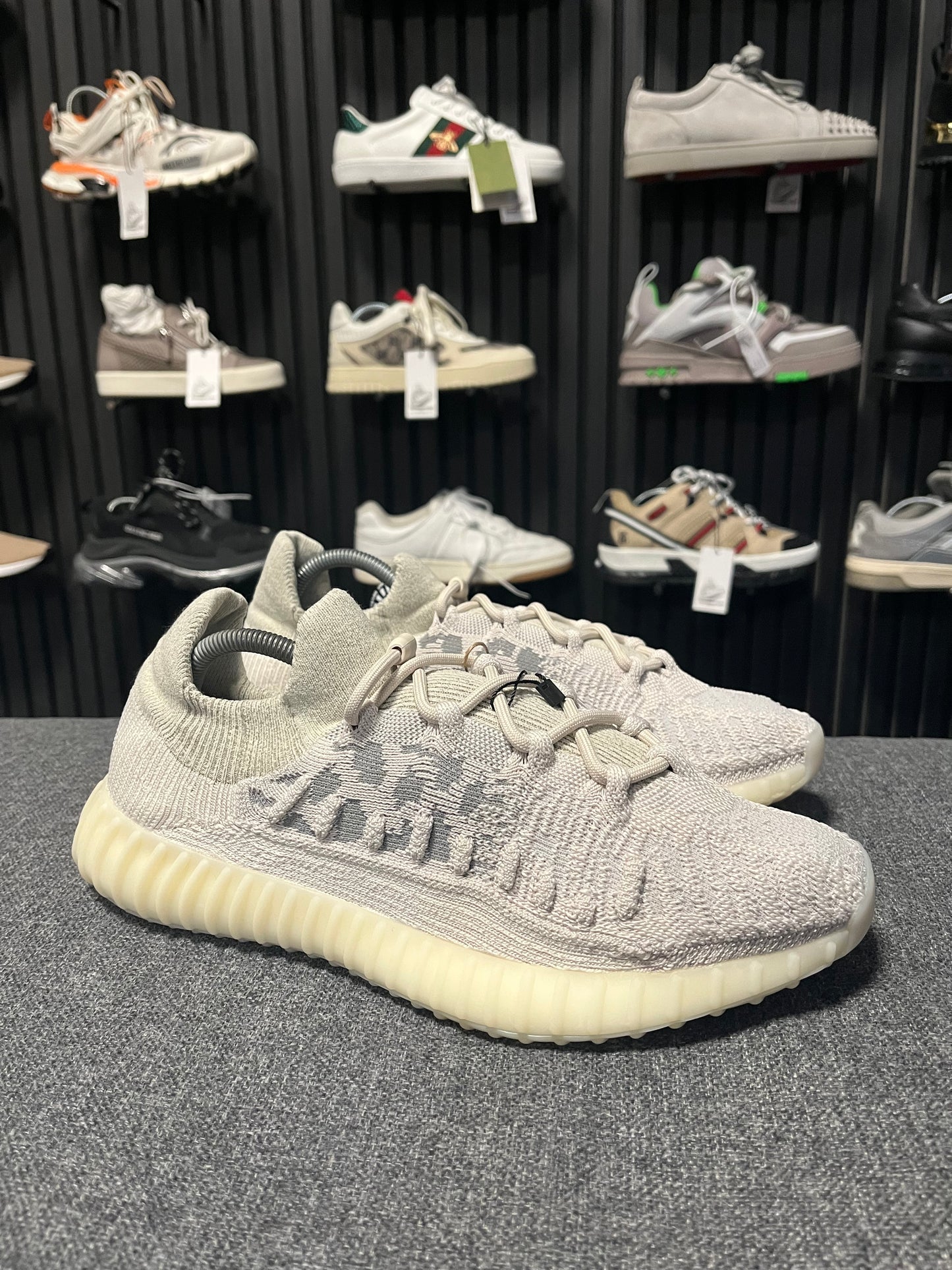 Yeezy 350 V2 CMPCT UK 10.5 3599
